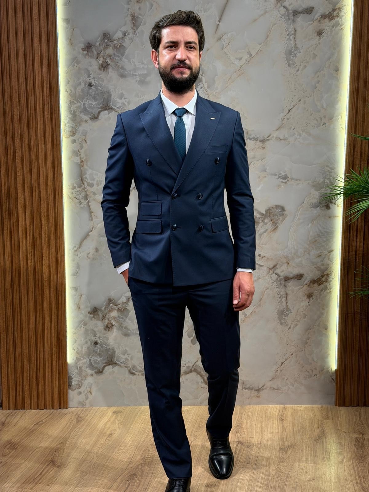 Lacivert Kruvaze Slim Fit Erkek Takım Elbise | Şık ve Modern Kesim