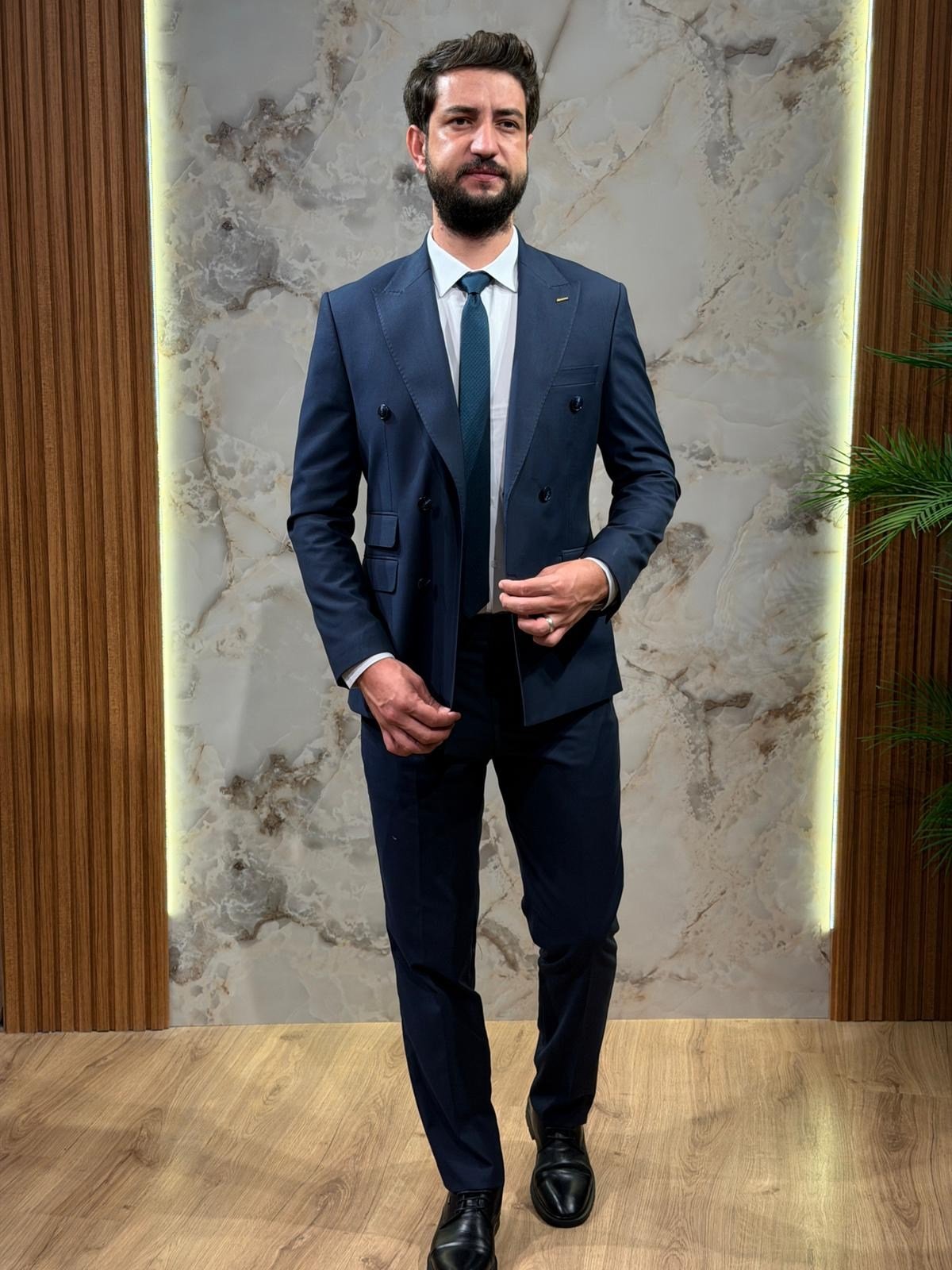 Lacivert Kruvaze Slim Fit Erkek Takım Elbise | Şık ve Modern Kesim