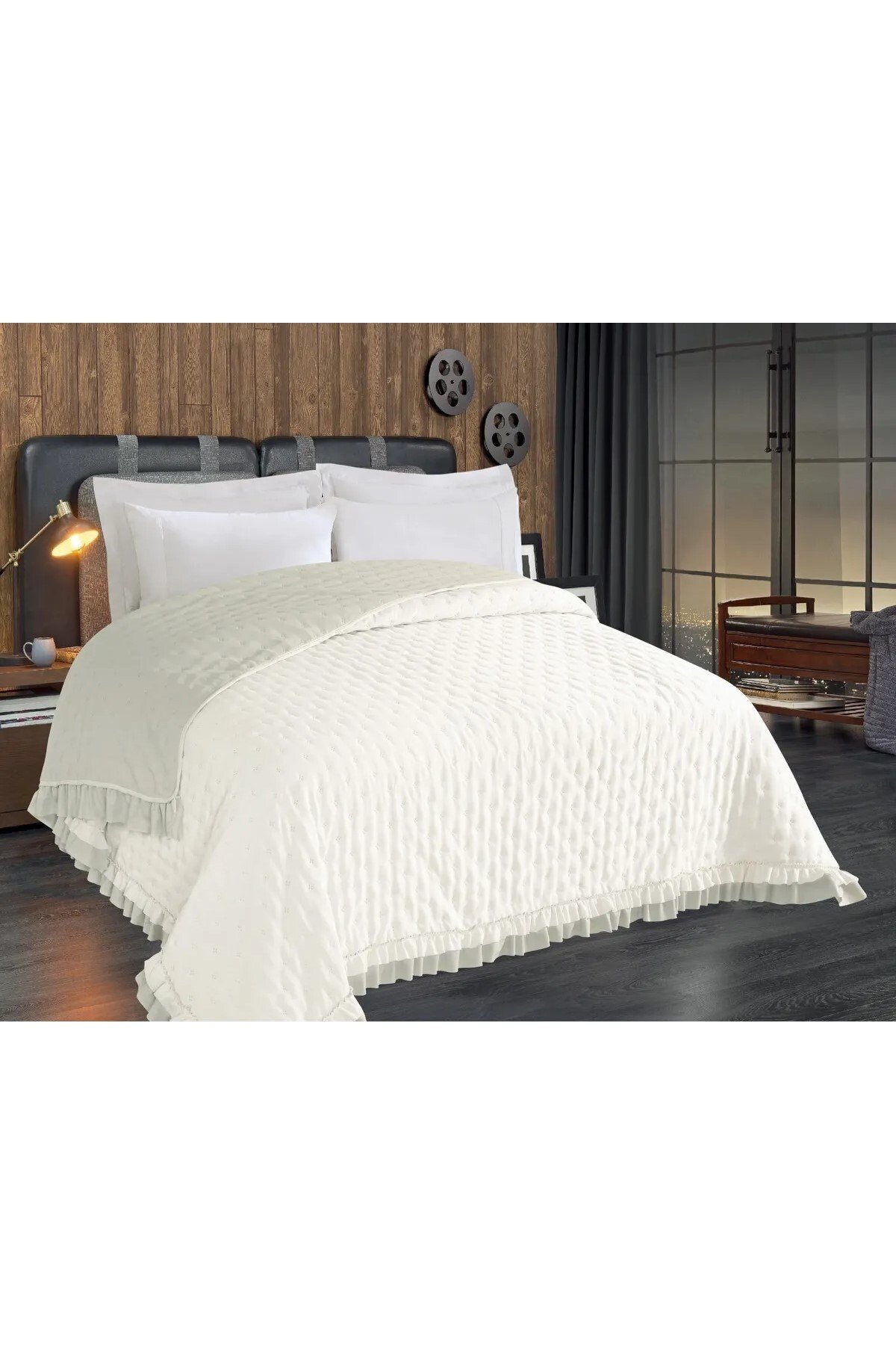 Adriana Fırfırlı Çift Kişilik 200x220 Cm Yatak Örtüsü - Yastık Kılıfsız