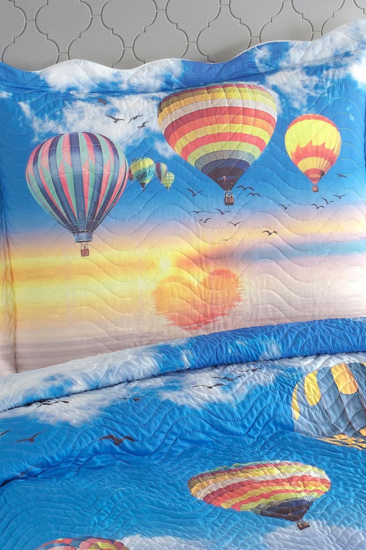 Balloon Tek Kişilik Kapitone Yatak Örtüsü