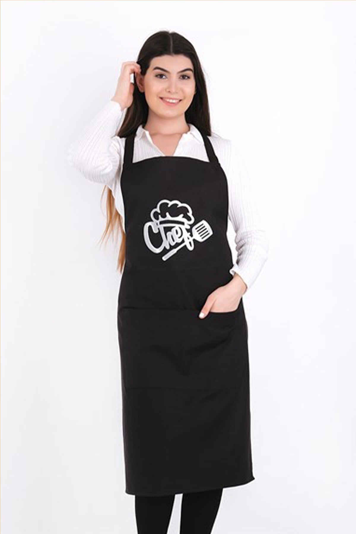 Chef Baskılı Mutfak Önlüğü – Şık Tasarım, Dayanıklı Kumaş, Günlük ve Profesyonel Kullanıma Uygun