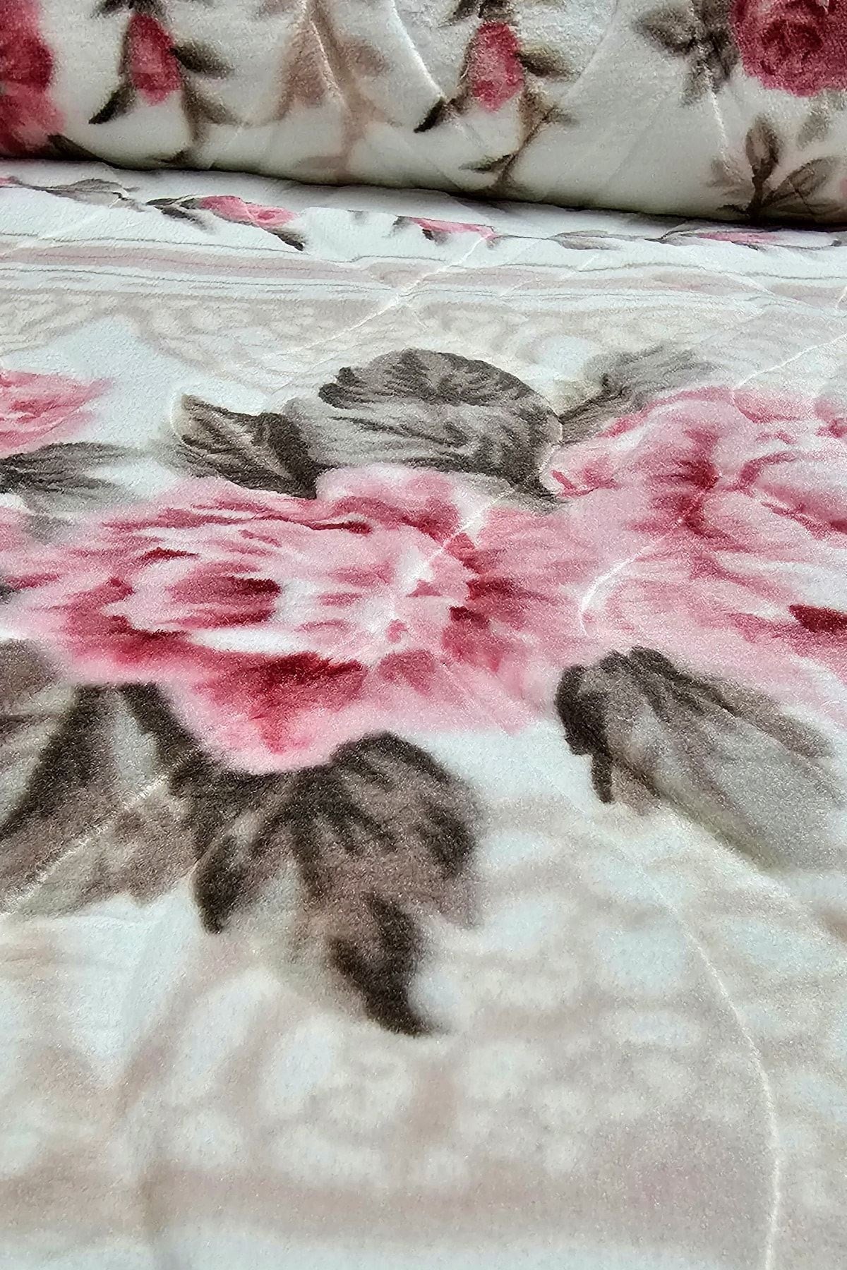 Çift Kişilik Battaniye Bella Gül