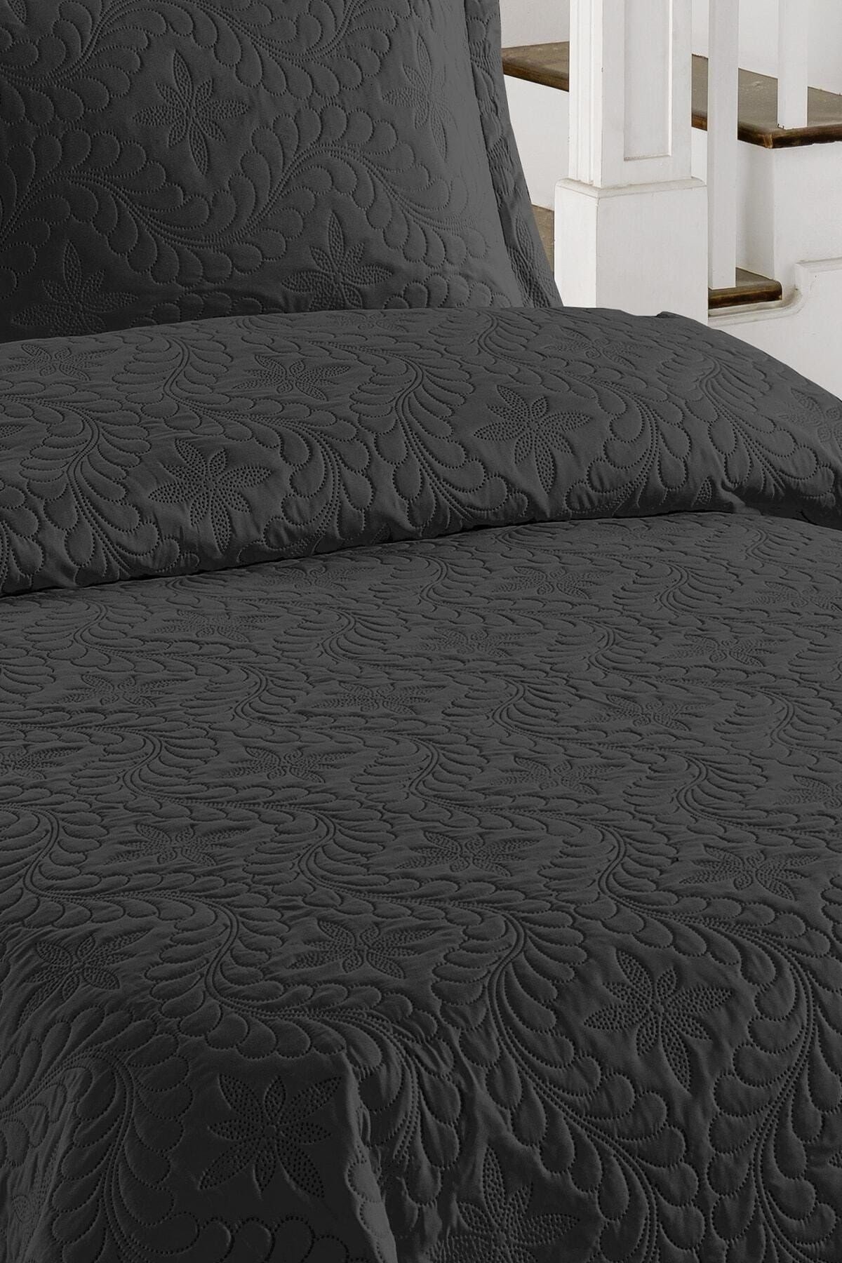 Çift Kişilik Microfiber Kapitone Yatak Örtüsü Ivy Siyah