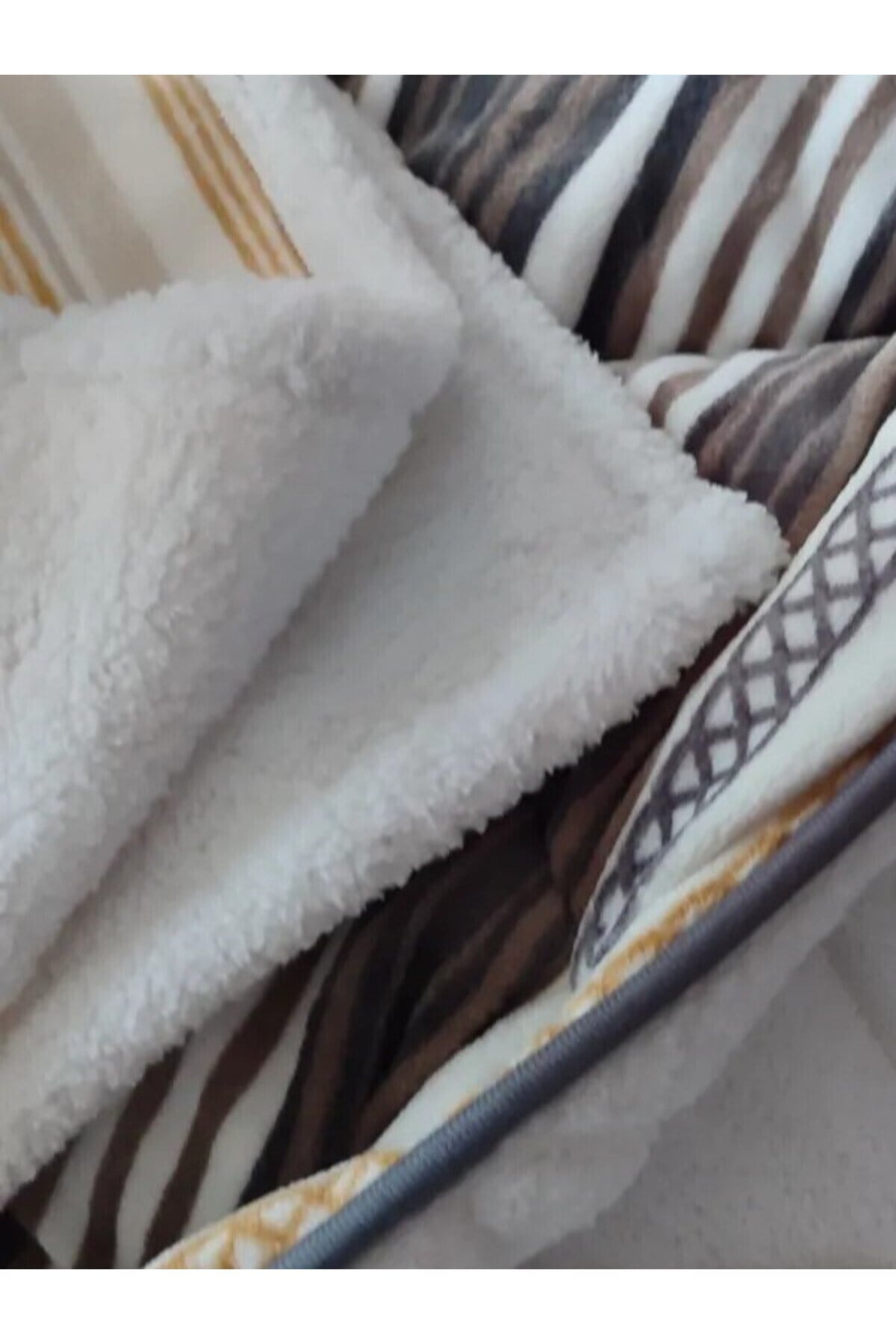 Comforter Tek Kişilik Yorgan Seti Luca Sarı 160x240 (İÇ ELYAFI KREM)
