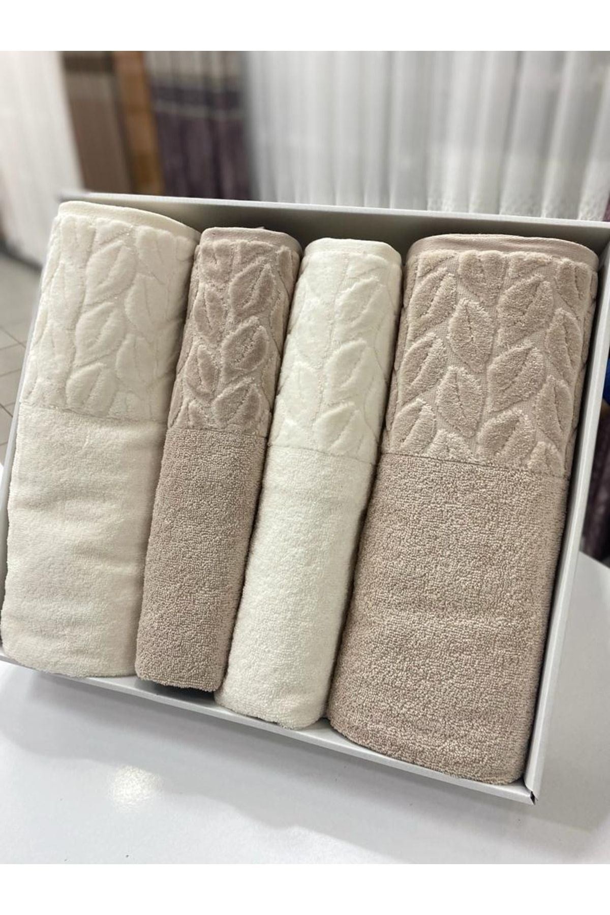 Hazal Banyo Havlu Takımı (4 Parça)