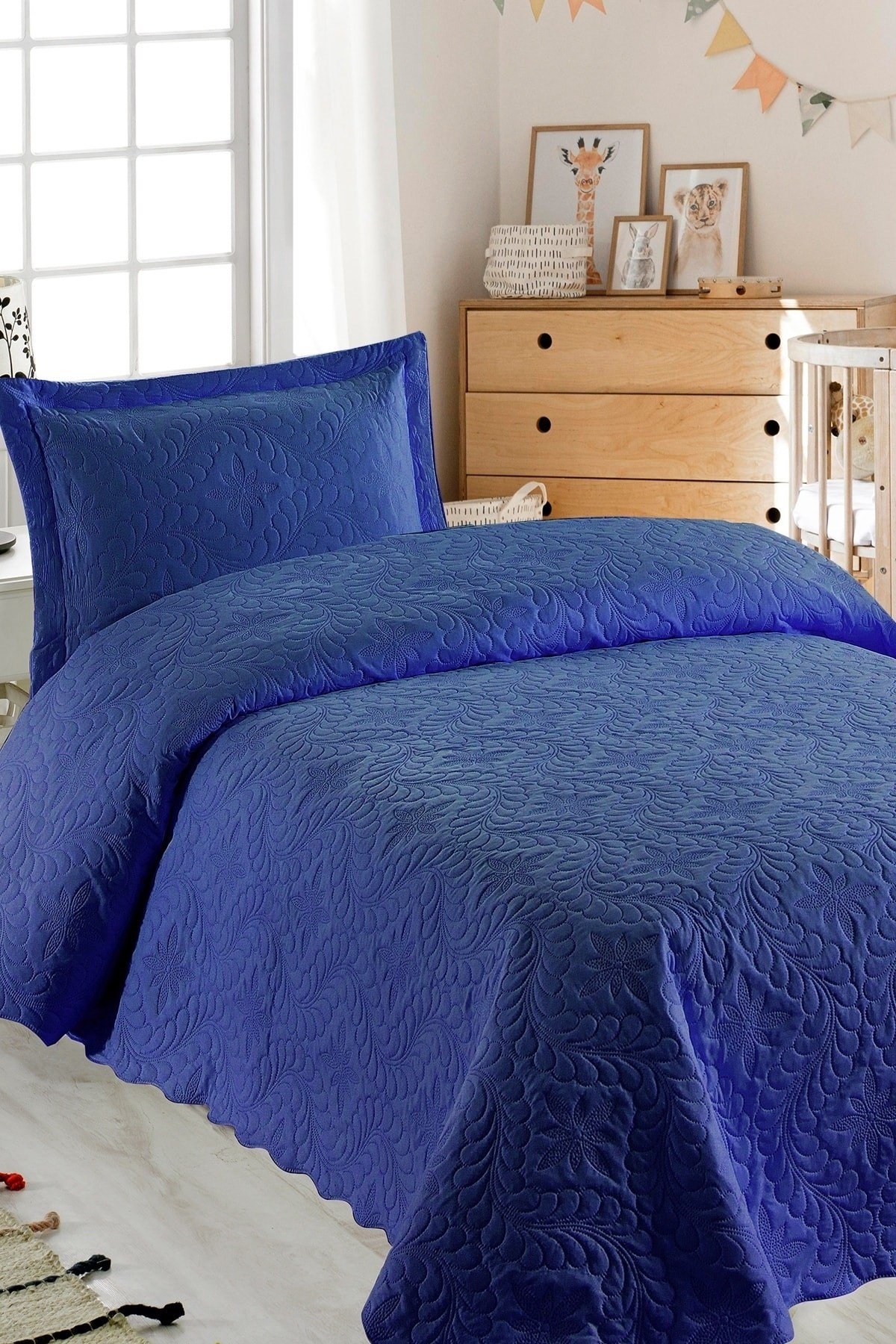Ivy Lacivert Tek Kişilik Microfiber Kapitone Yatak Örtüsü