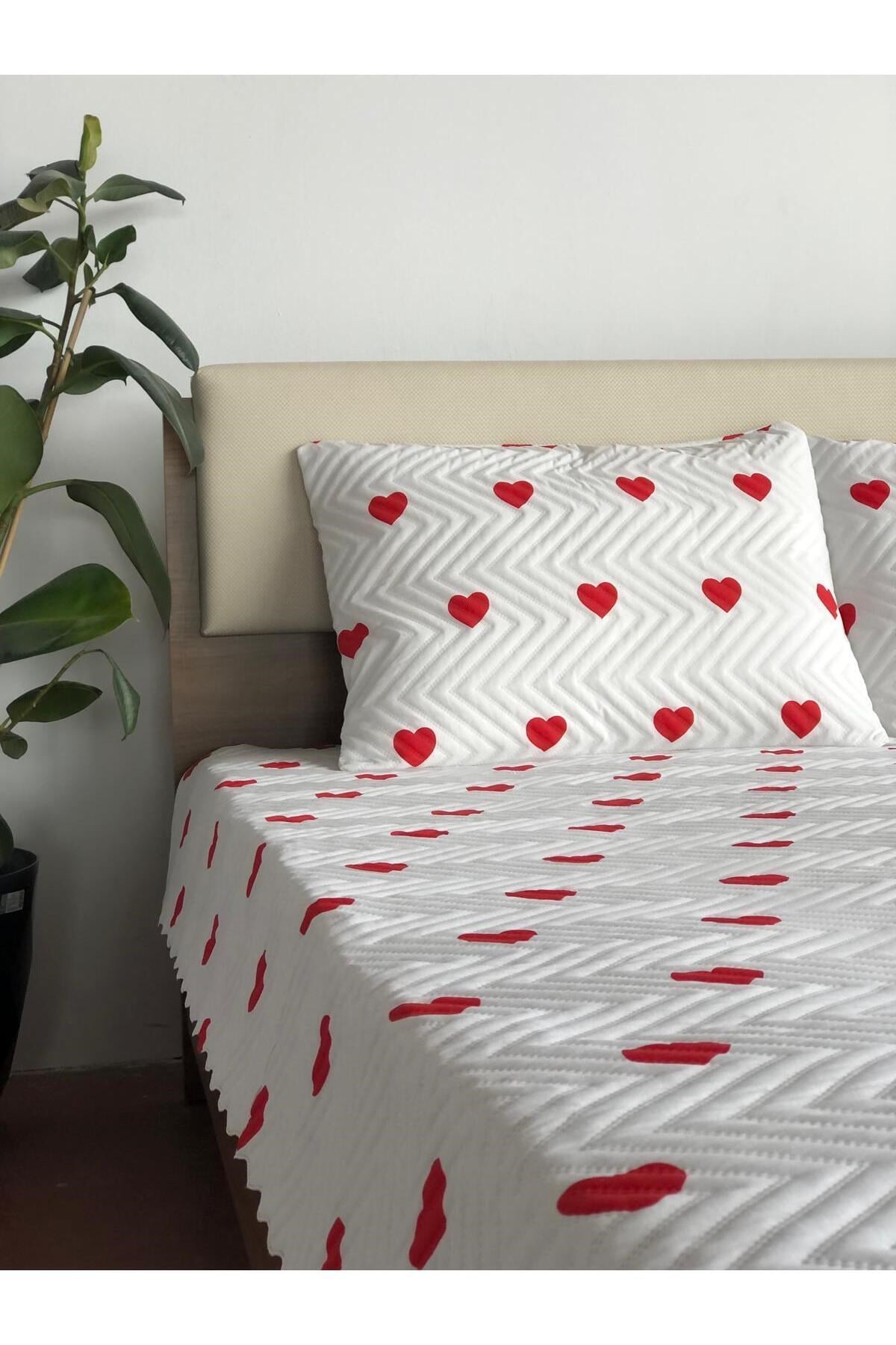 Kalpli Çift Kişilik 3 Parça Yatak Örtüsü Seti - 200x240 cm (Pvc Çantalı)