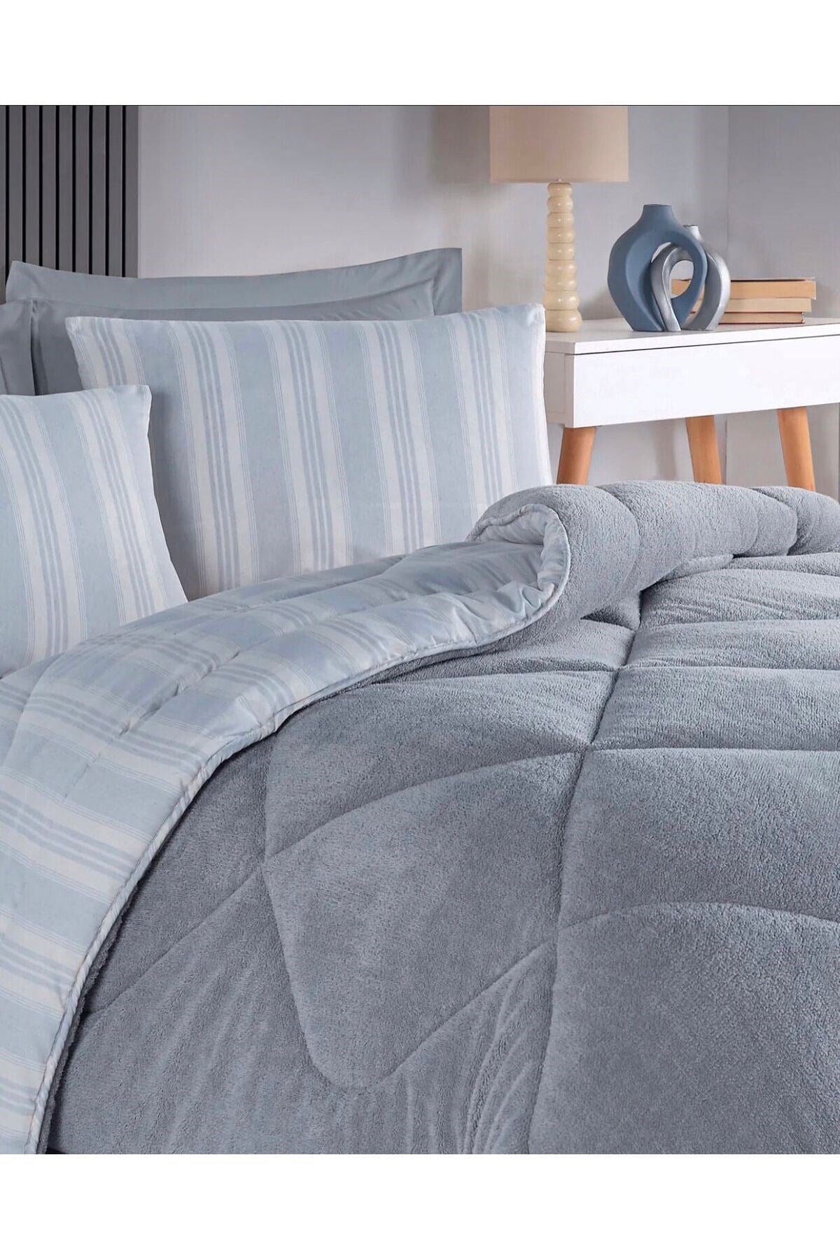 Kristal Soft Relax Çift Kişilik Uyku Seti - Çift Taraflı - Wellsoft Yorgan - Orijinal Çantalı