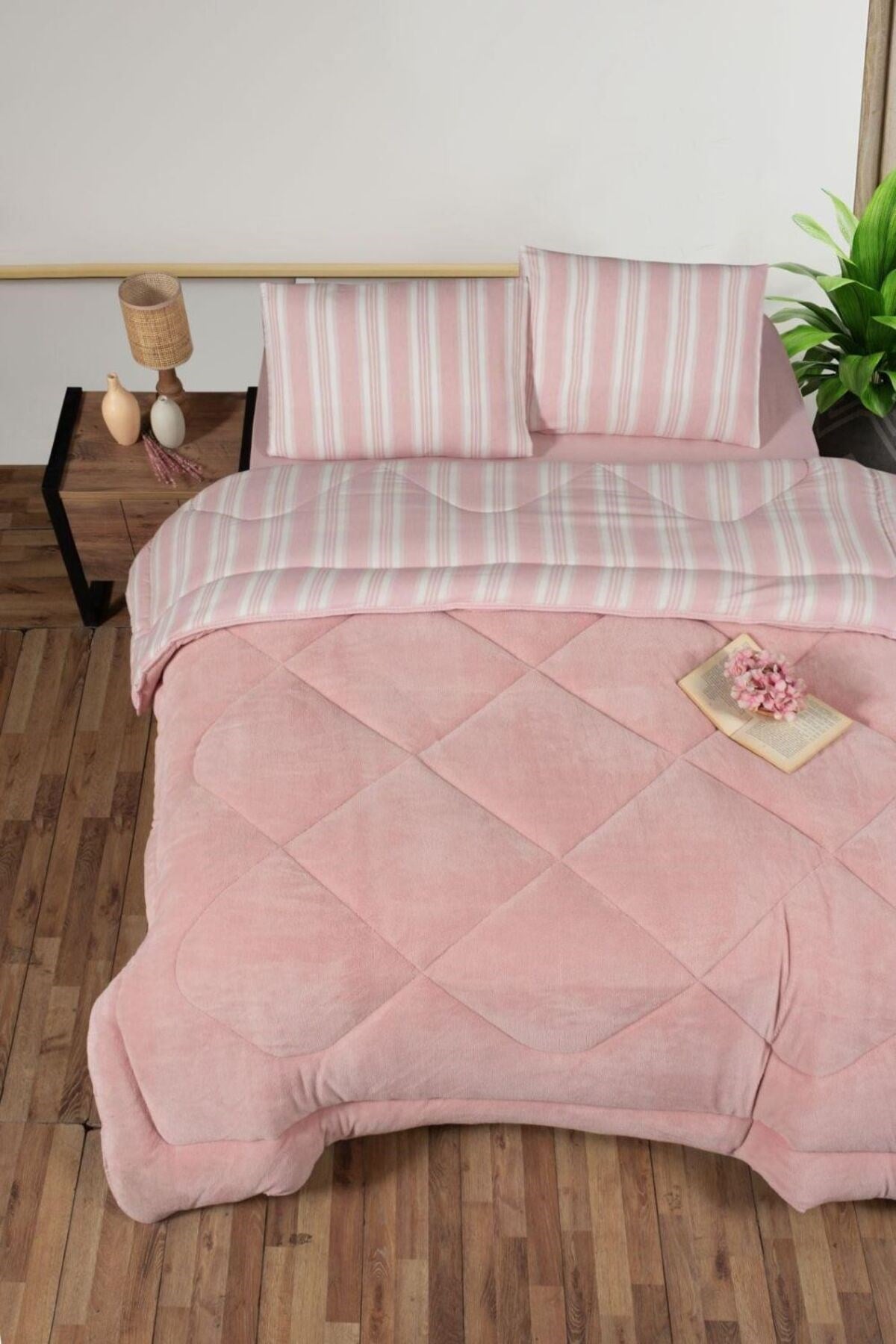 Kristal Soft Relax Çift Kişilik Uyku Seti - Çift Taraflı - Wellsoft Yorgan - Orijinal Çantalı