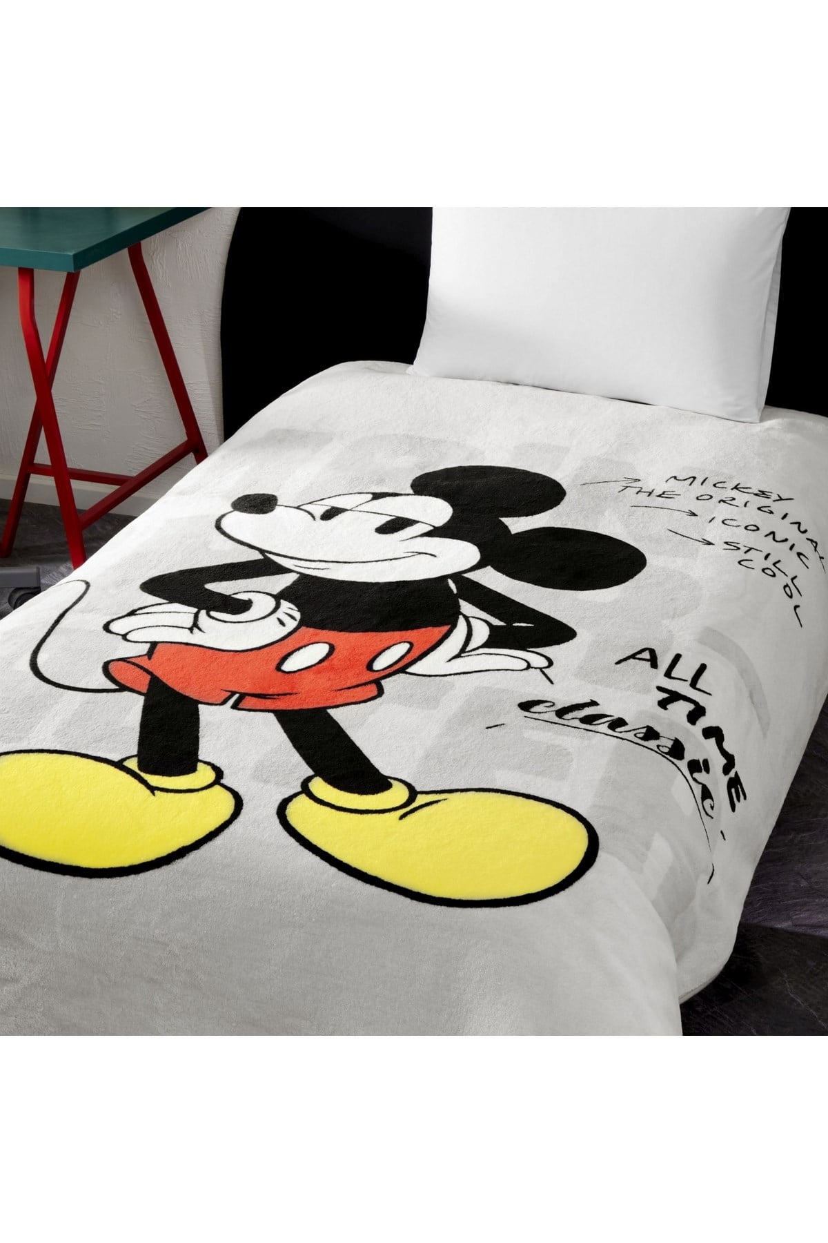 Lisanslı Disney Mickey Mouse Fashion Tek Kişilik Battaniye