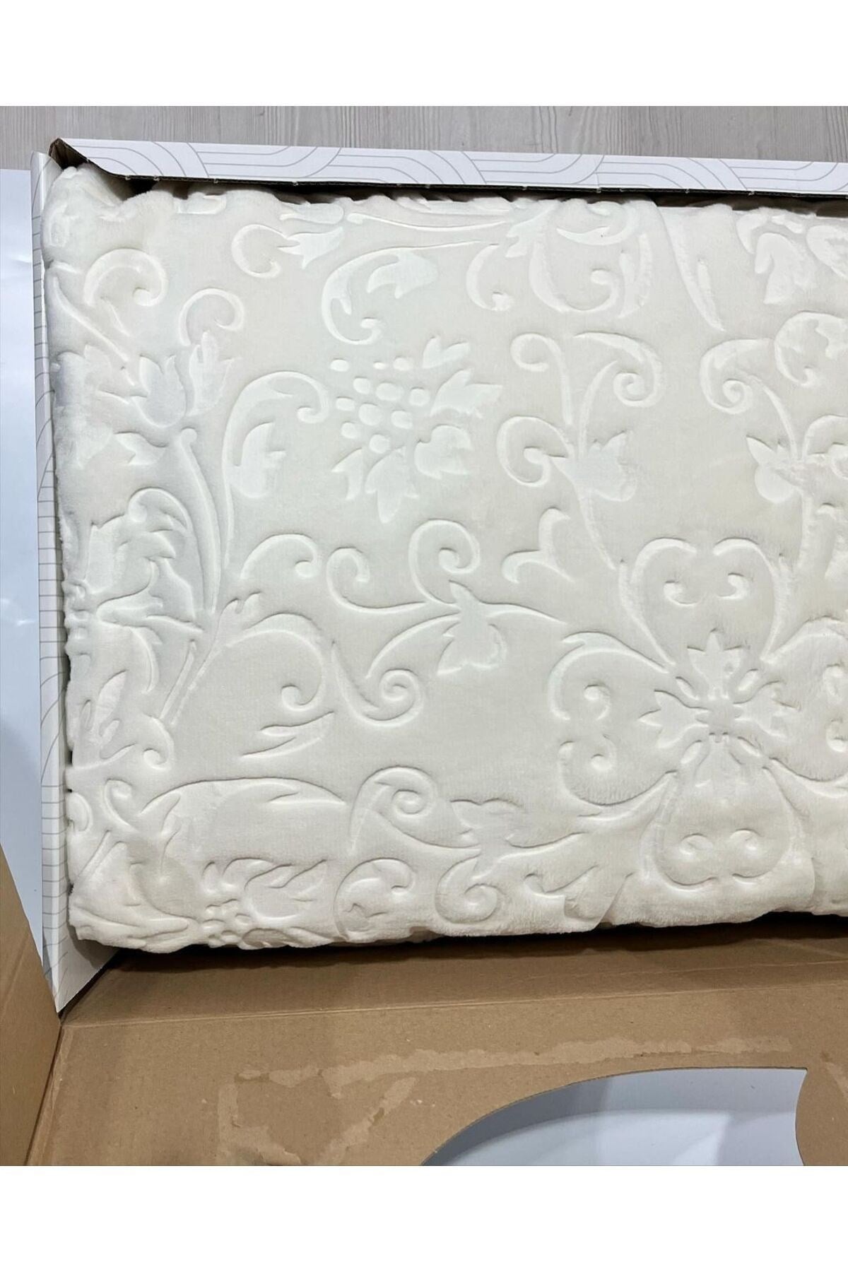 Merinos Elegans Tek Kişilik Battaniye Kutulu (YENİ DESENLER)