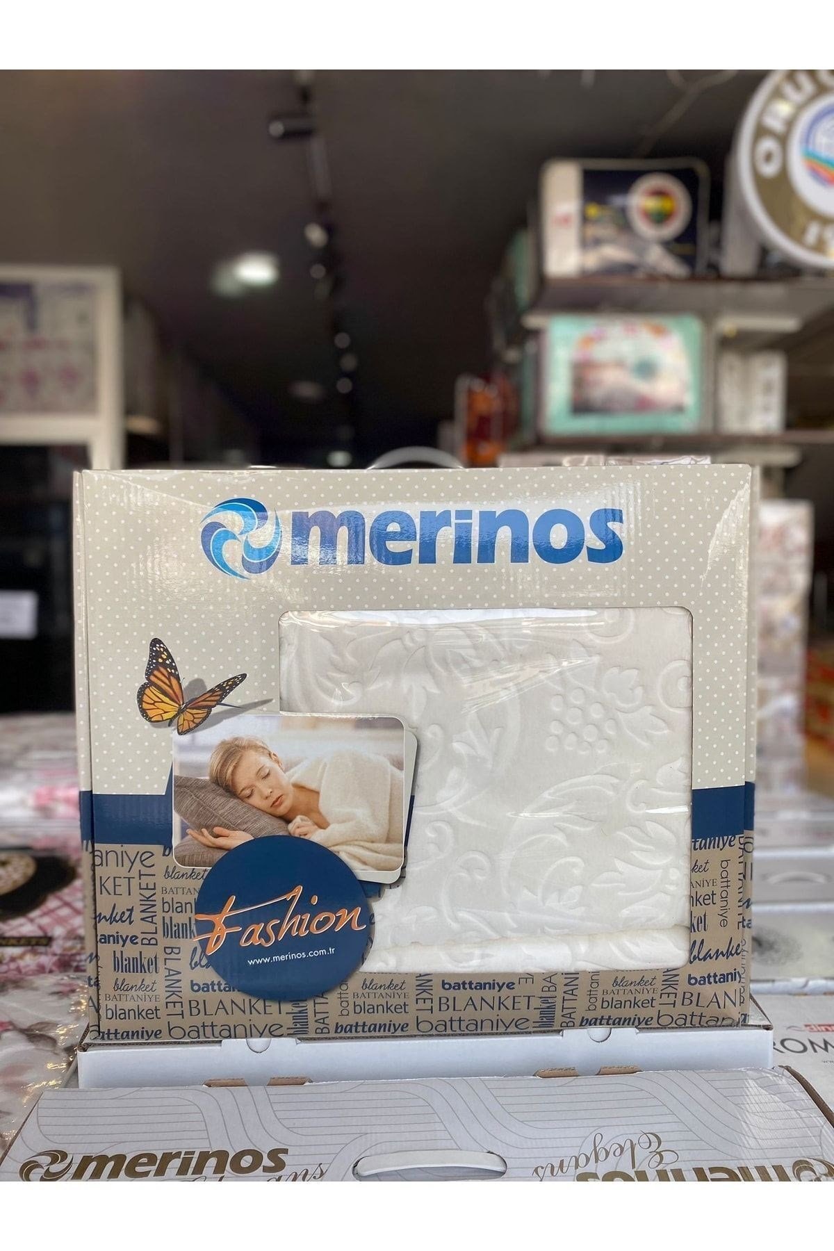 Merinos Fashion Çift Kişilik Kutulu Battaniye 200x240 3400gr - Krem Renk