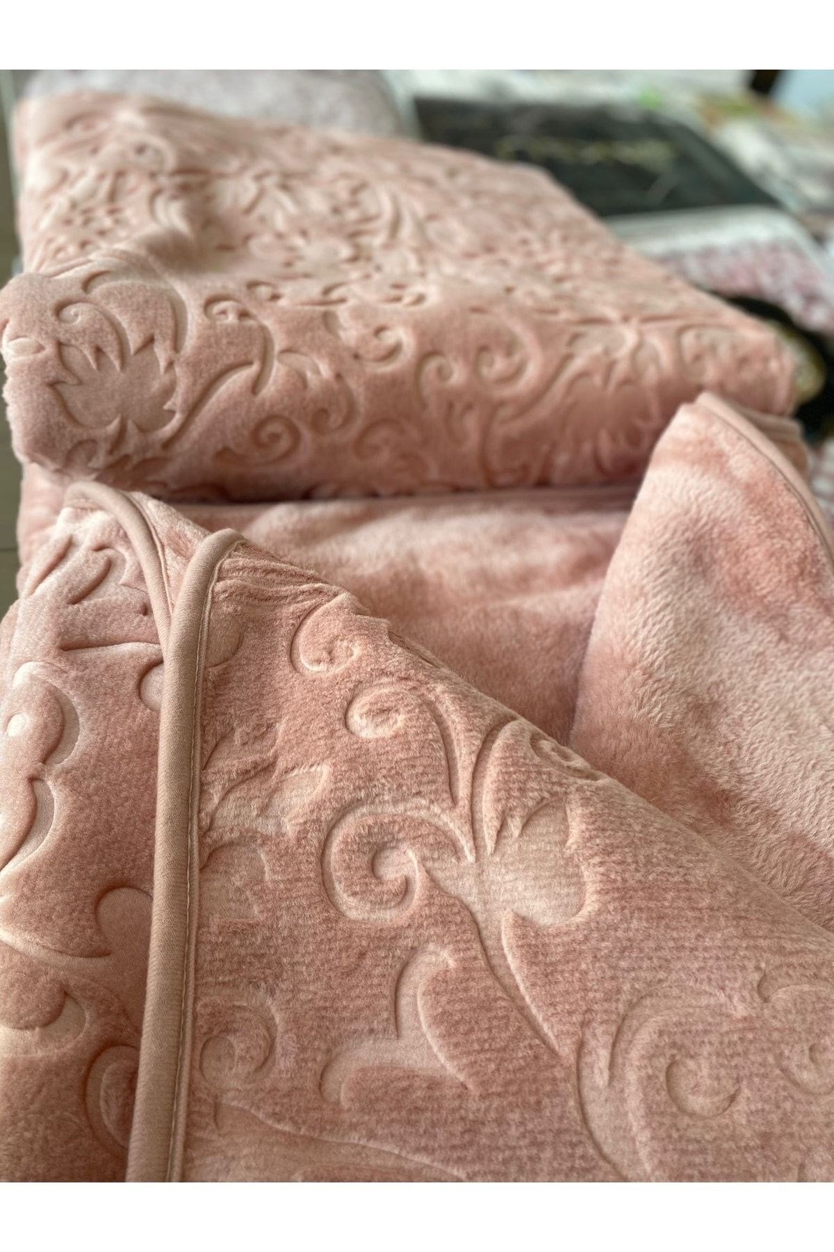 Merinos Fashion Çift Kişilik Kutulu Battaniye 200x240 3400gr