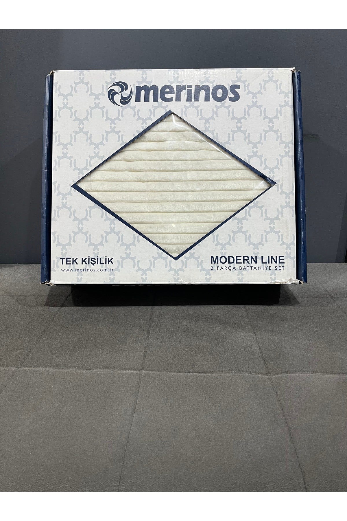 MERİNOS MODERNLİNE TEK KİŞİLİK YATAK ÖRTÜSÜ