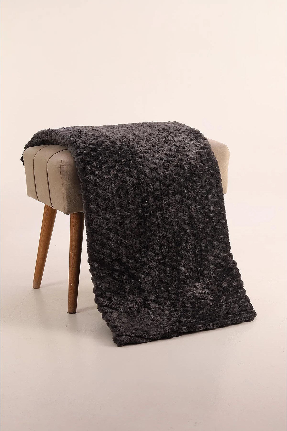 Mira 180x220 cm Koltuk & Kanepe Örtüsü | Yumuşak Dokulu | Şık Tasarım | Modern Ev Dekorasyonu