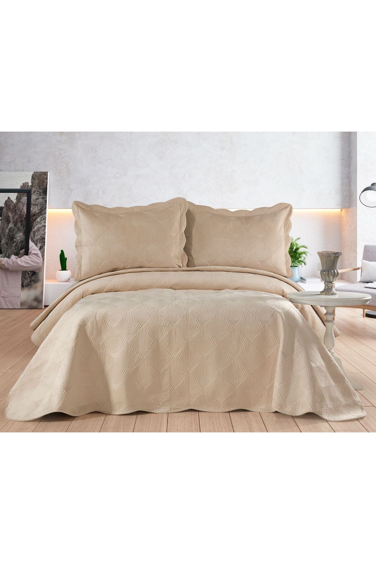 Nakışlı Kadife Çift Kişilik 3 Parça Yatak Örtüsü Seti - 250x260 cm - Pvc Çantalı - %100 Pamuk