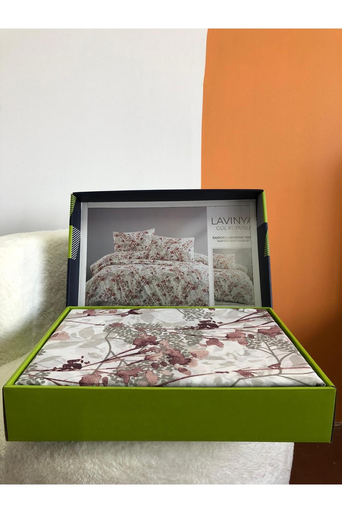 New Box Tek Kişilik Nevresim Takımı | Çarşafı Lastiksiz | Günlük Kullanım | Lüks Kutulu | 3 Parça