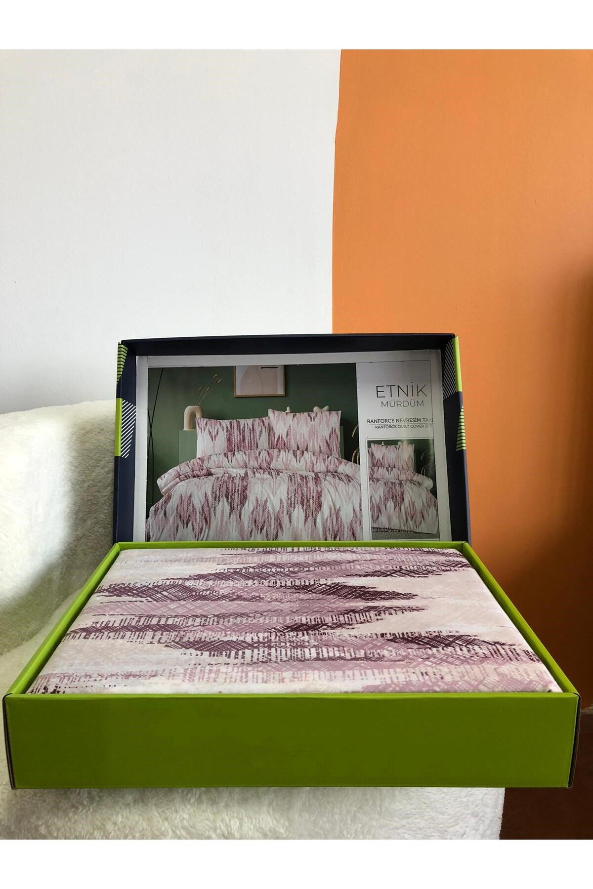 New Box Tek Kişilik Nevresim Takımı | Çarşafı Lastiksiz | Günlük Kullanım | Lüks Kutulu | 3 Parça