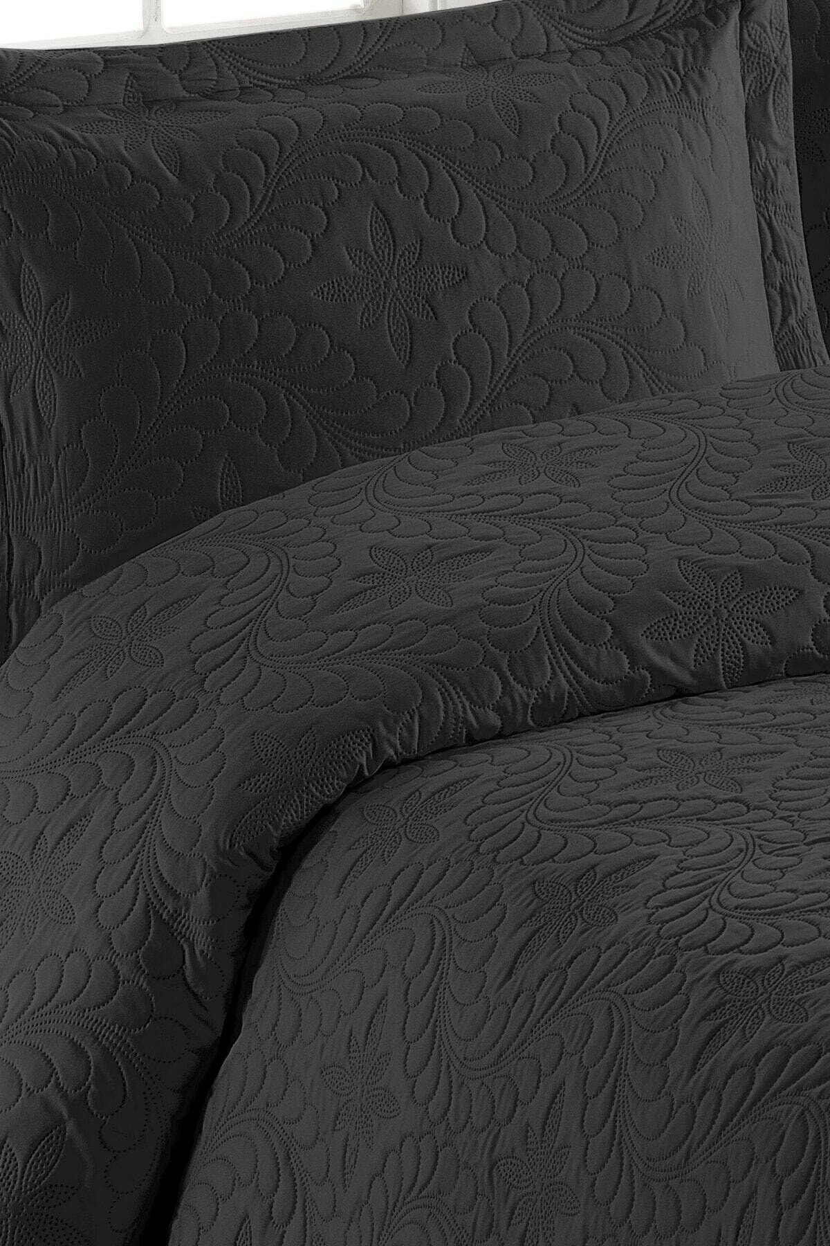 Örtüm Siyah Çift Kişilik Microfiber Kapitone Yatak Örtüsü