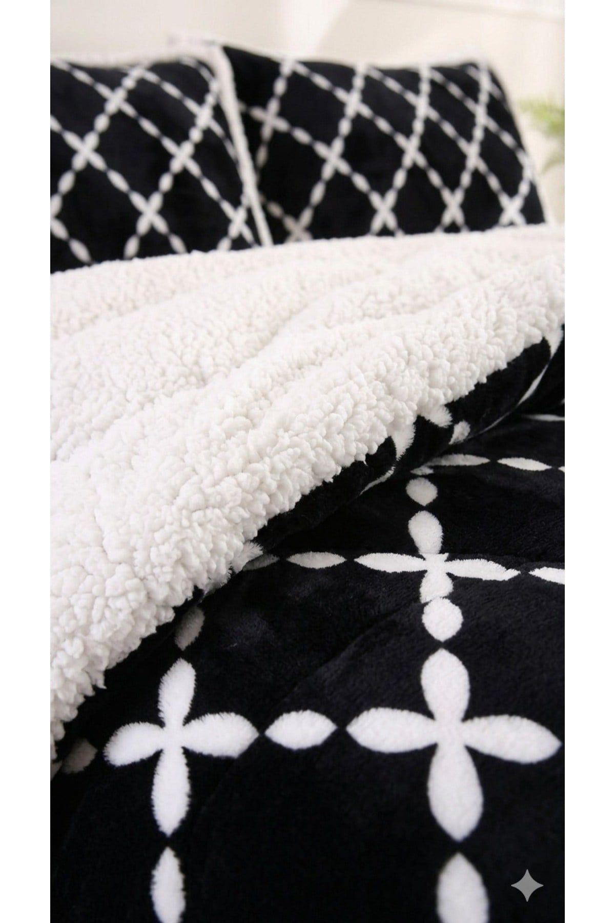 Osotto Tek Kişilik Desenli Comforter Yorgan Seti | 180x230 cm | Yumuşak Dokulu, Şık ve Konforlu | Günlük Kullanım