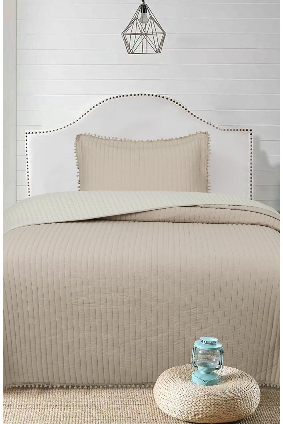 Ponponlu Tek Kişilik 2 Parça Yatak Örtüsü Seti - 180x240 cm - Pvc Çantalı