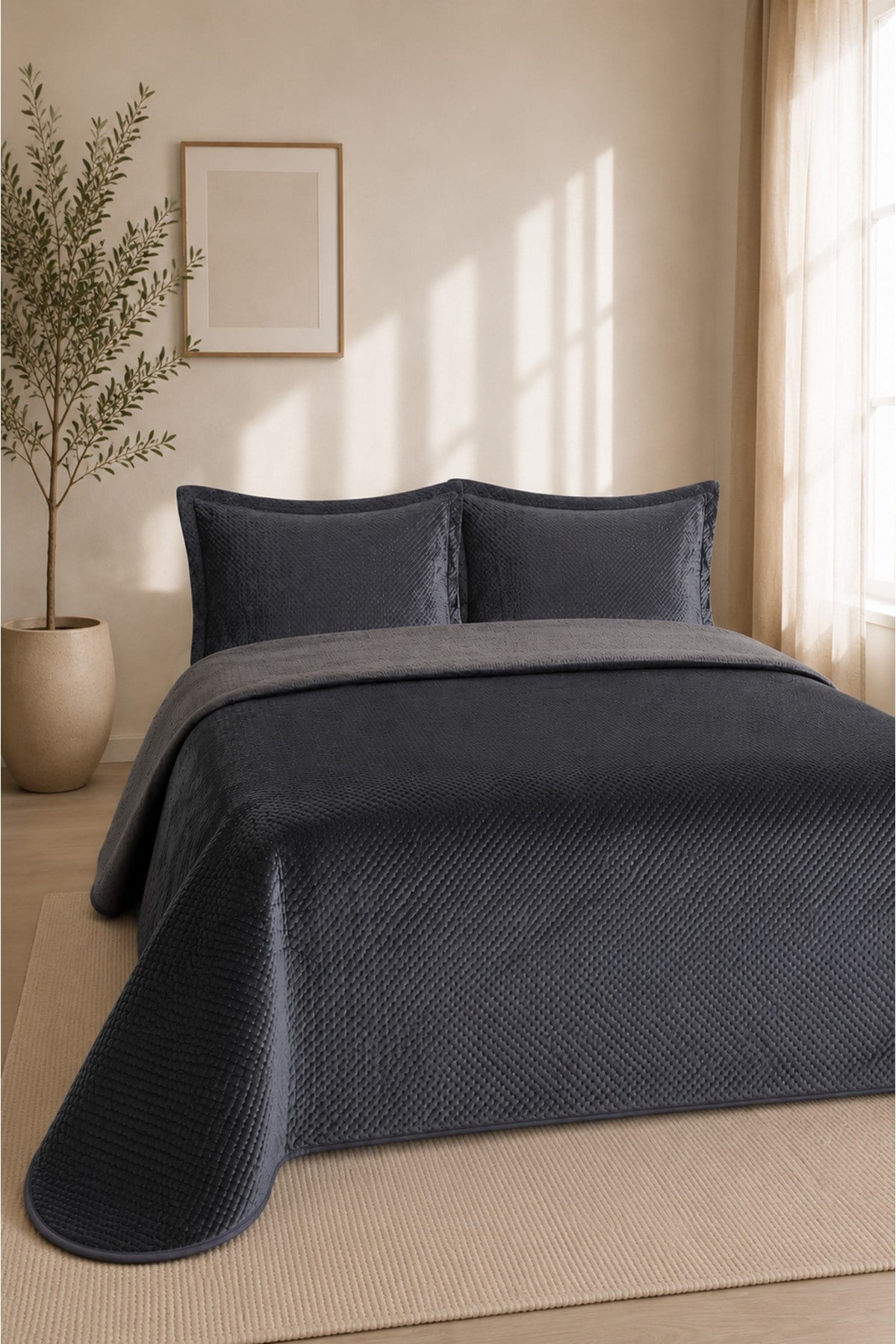 Premium Lüks Kadife Çift Kişilik Yatak Örtüsü Seti (3 Parça) - 240x260 cm - Pvc Çantalı