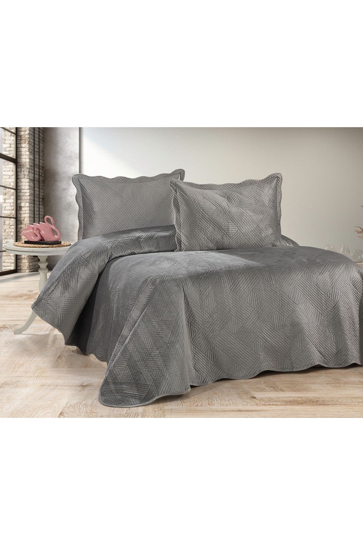 Toyo Vera Çift Kişilik Kadife Yatak Örtüsü Seti | 250x260 cm | Lüks, Yumuşak Dokulu, Şık Tasarım
