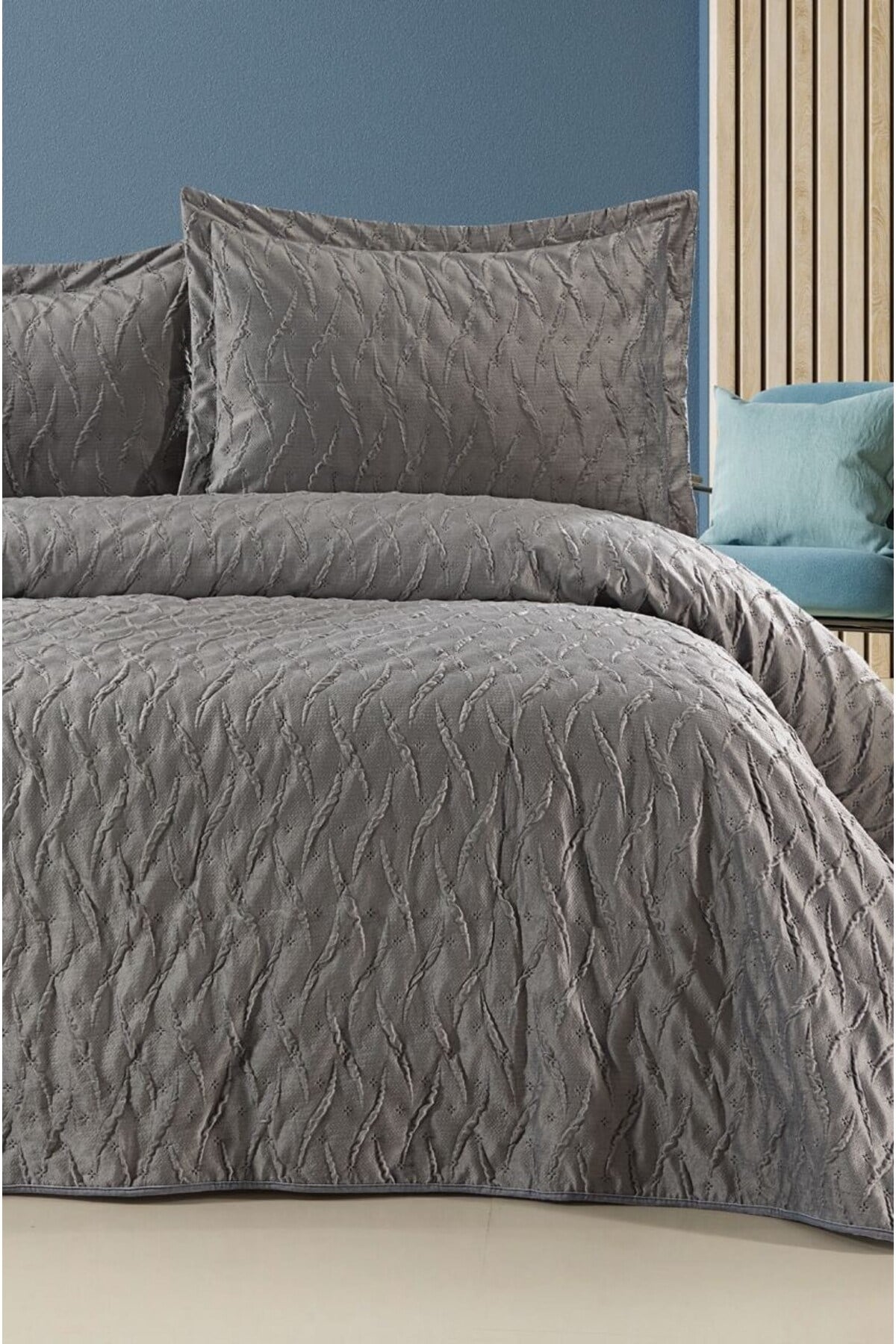 Zara Kadife Yatak Örtüsü Seti | Çift Kişilik 250x260 cm | Yüksek Kalite | Şık, Yumuşak ve Dayanıklı