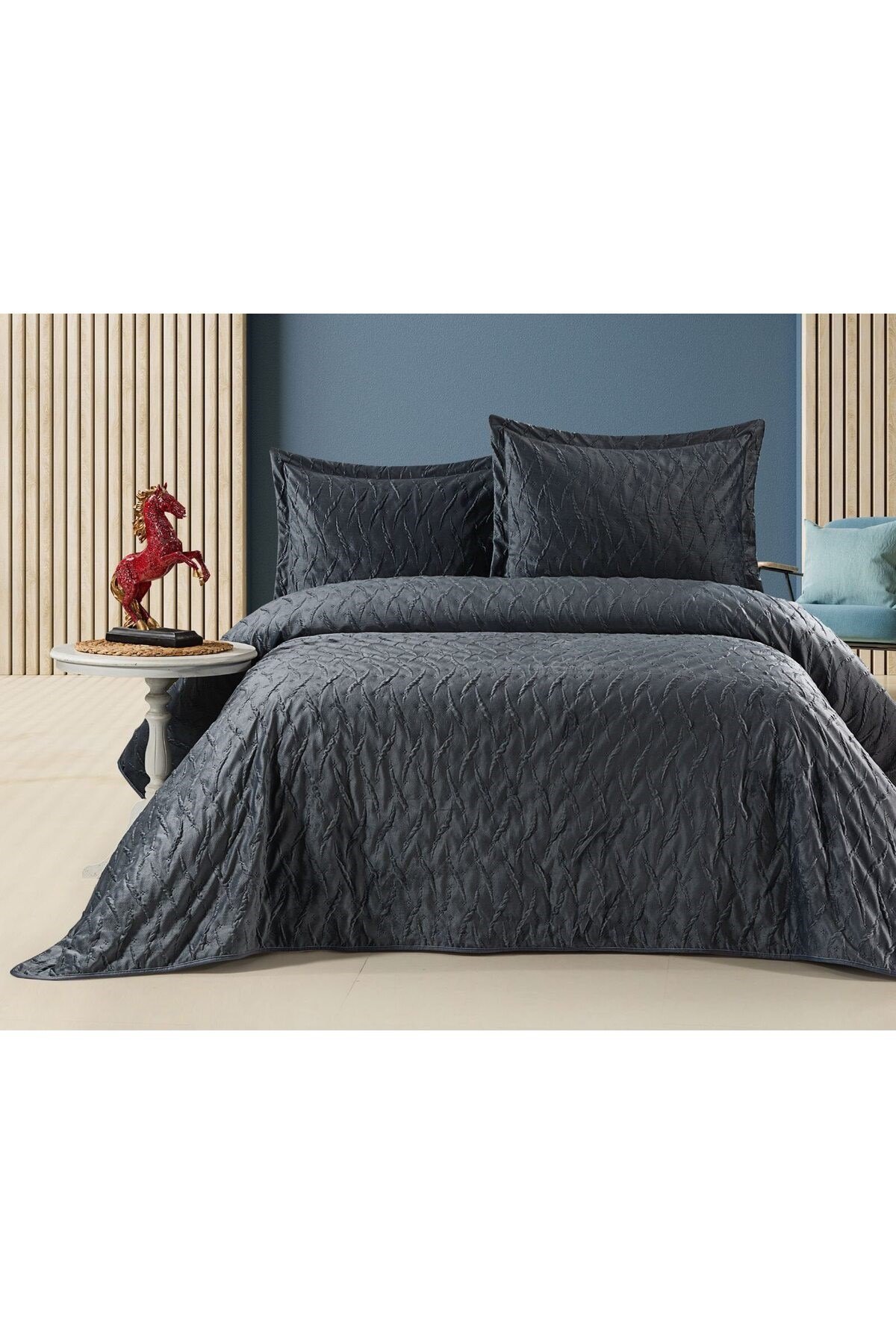 Zara Kadife Yatak Örtüsü Seti | Çift Kişilik 250x260 cm | Yüksek Kalite | Şık, Yumuşak ve Dayanıklı