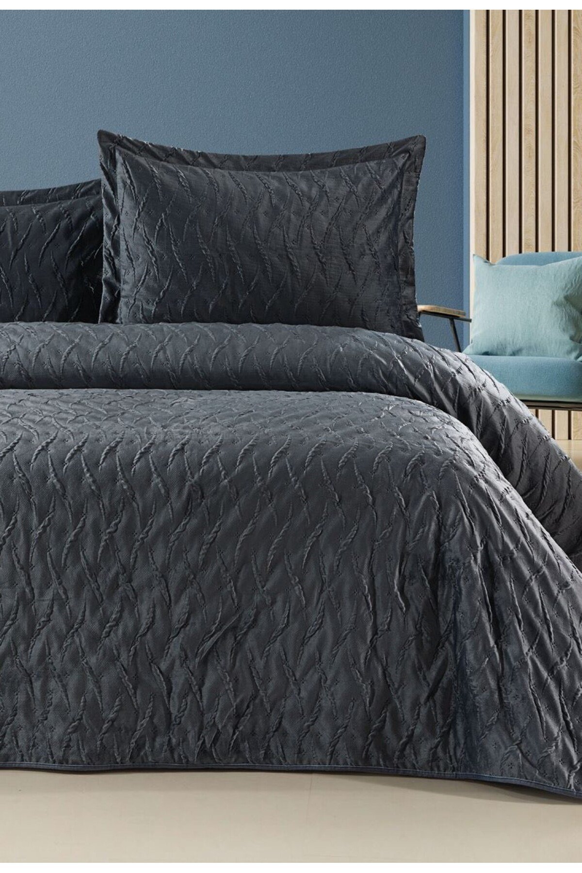 Zara Kadife Yatak Örtüsü Seti | Çift Kişilik 250x260 cm | Yüksek Kalite | Şık, Yumuşak ve Dayanıklı
