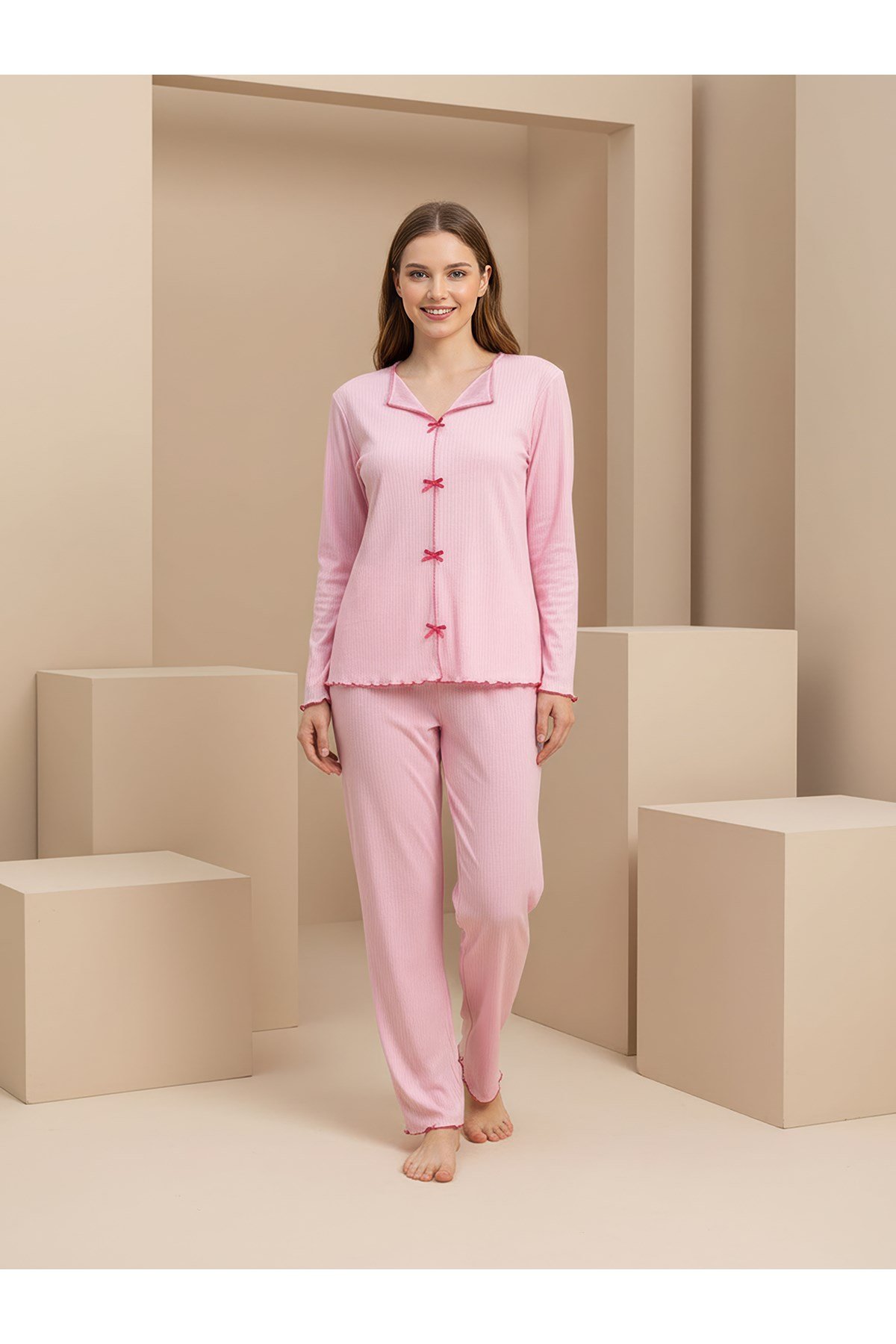 Fitilli Yumuşak Pamuklu Fiyonk Detaylı Uzun Kollu Kadın Pijama Takımı