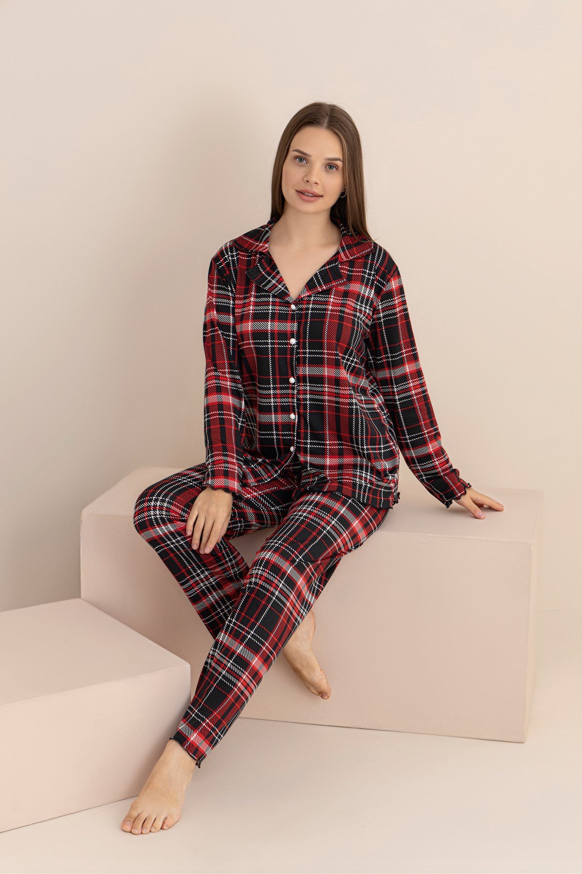 Kadın EKOSE Desenli Milan Örme Uzun Kol Kadın Düğmeli Pijama Takımı