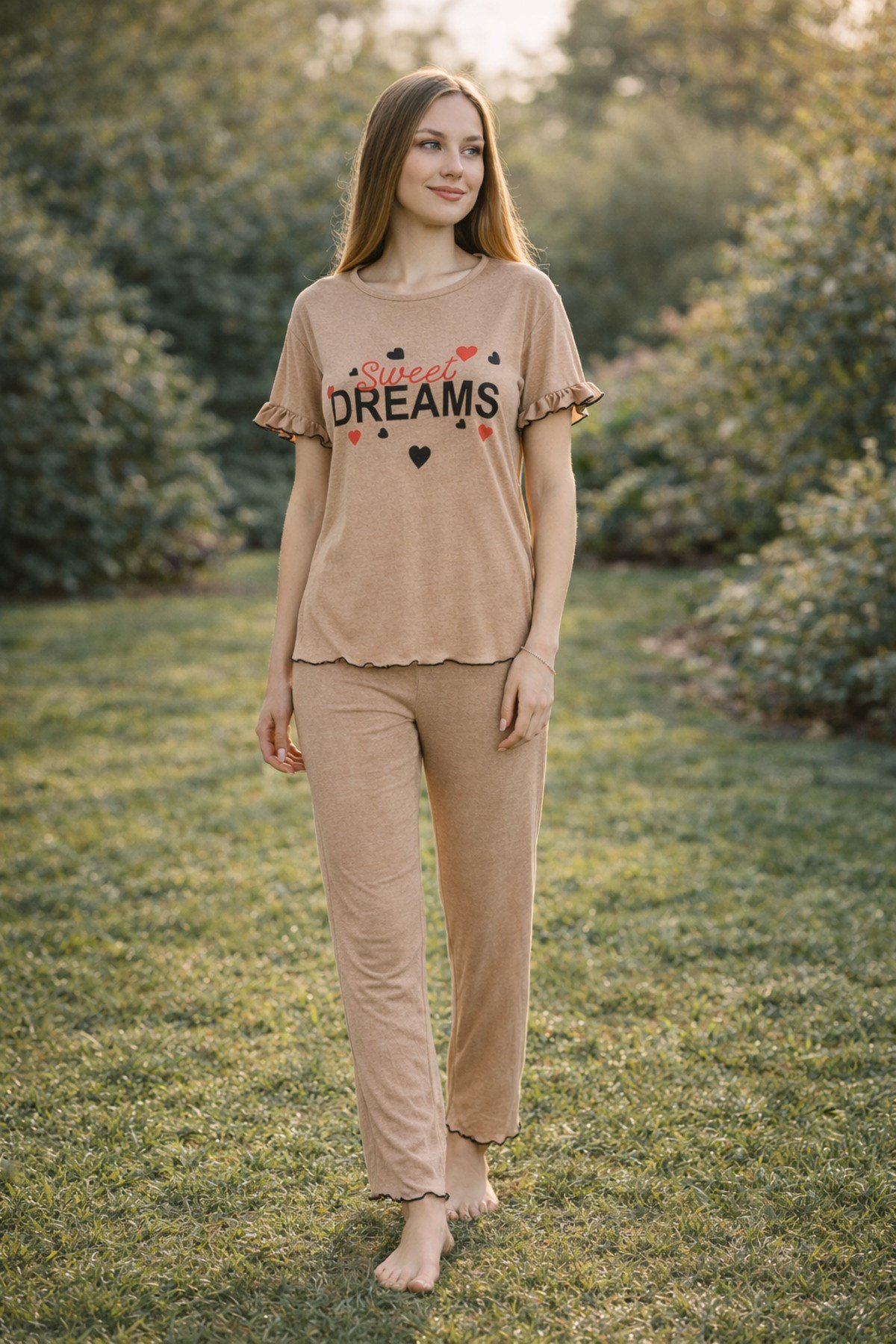 KADIN KISA KOL VİSKON KOL FIR FIRLI DREAMS BASKILI PİJAMA TAKIMI
