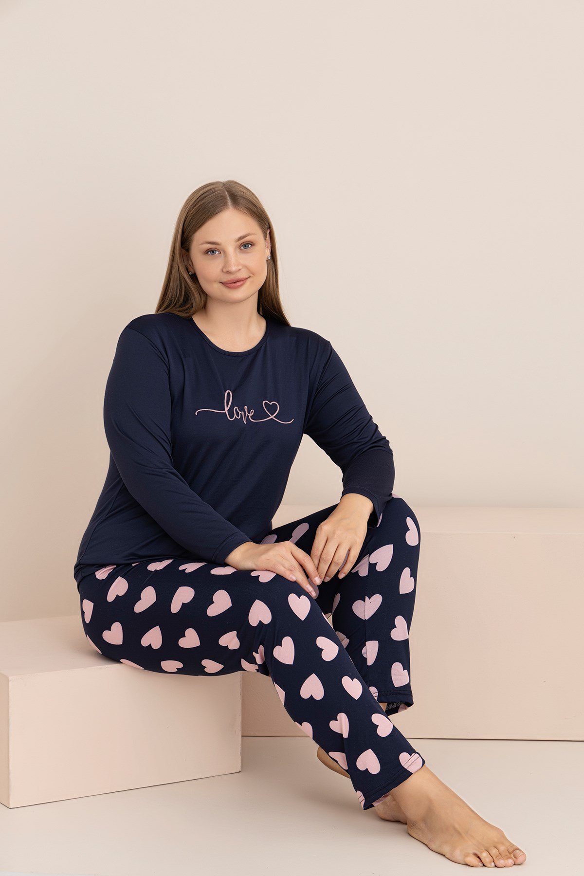 KADIN LOVE KALPLI Büyük Beden Milan Örme Uzun Kol Nakışlı Kadın Pijama Takımı