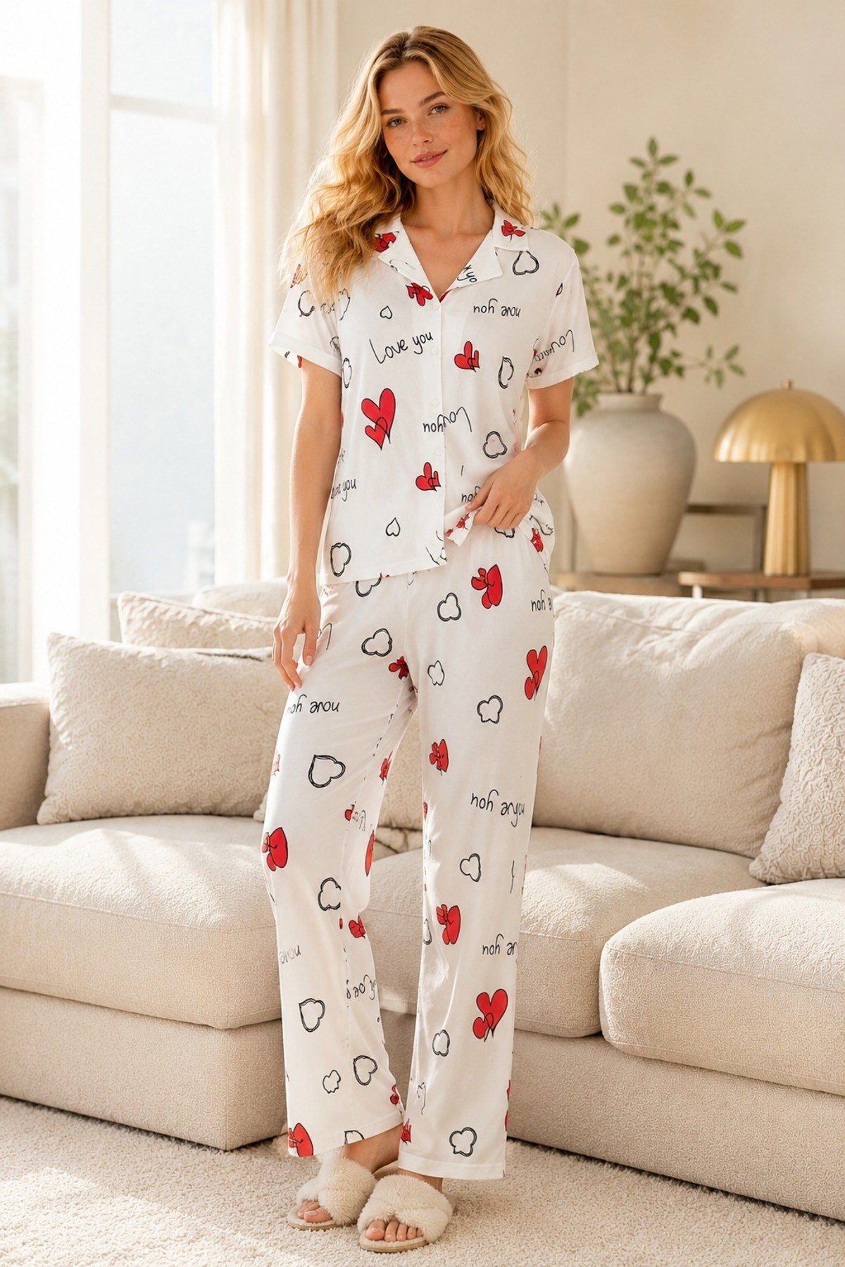 Kadın Milan Kalp Desenli Düğmeli Kısa Kol Pijama Takımı