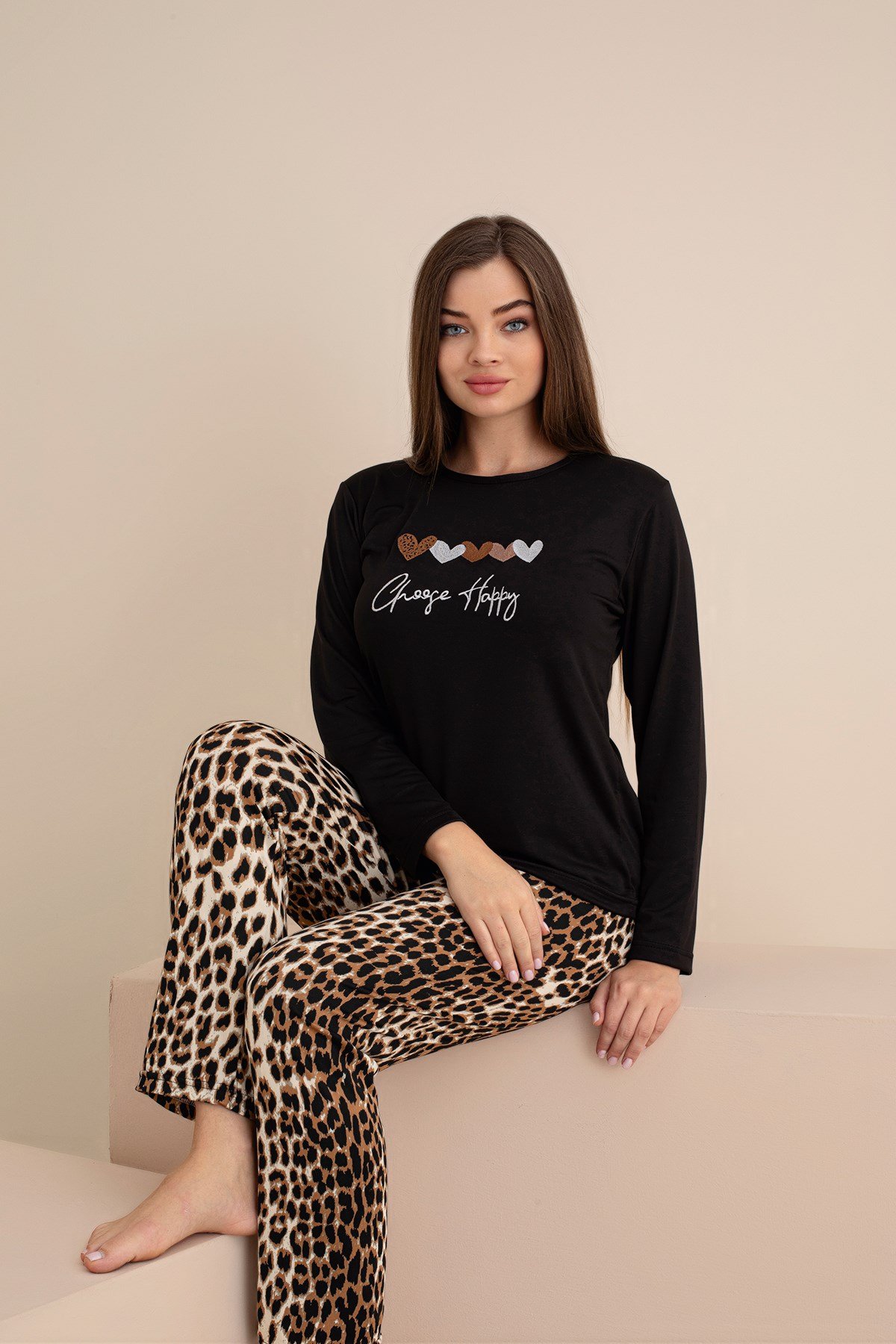 KADIN Milan Örme Leopar desenli kalp Nakışlı Uzun Kol Kadın Pijama Takımı
