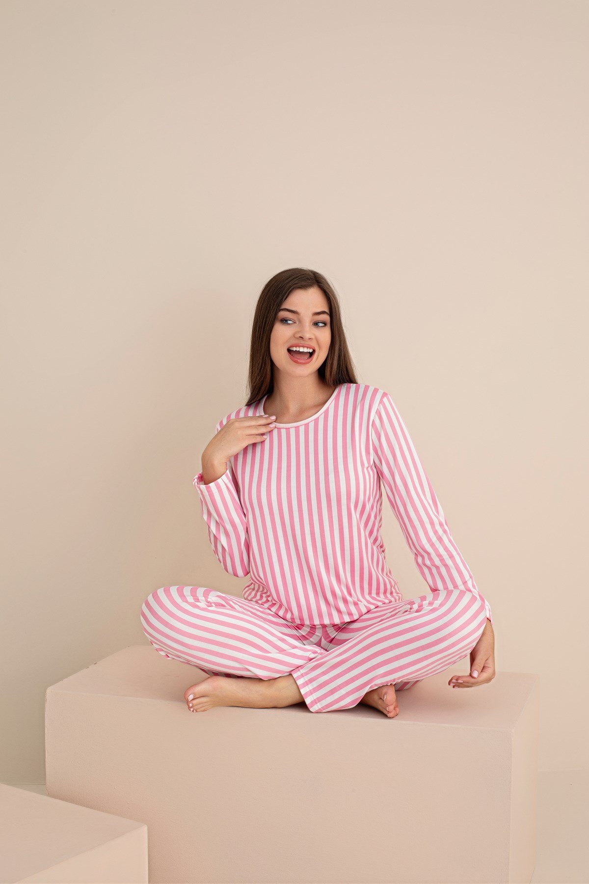 KADIN Milan Örme Pembe Çizgili Uzun Kol Kadın Pijama Takımı