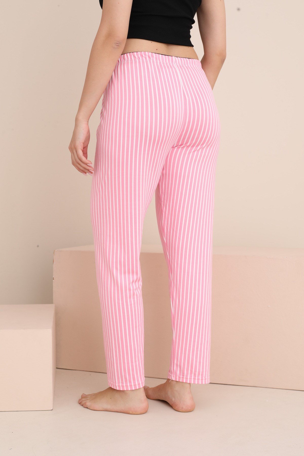 Kadın Pijama Cepsiz Fiyonk ve Bel Lastik Detaylı Baskılı Tek Alt