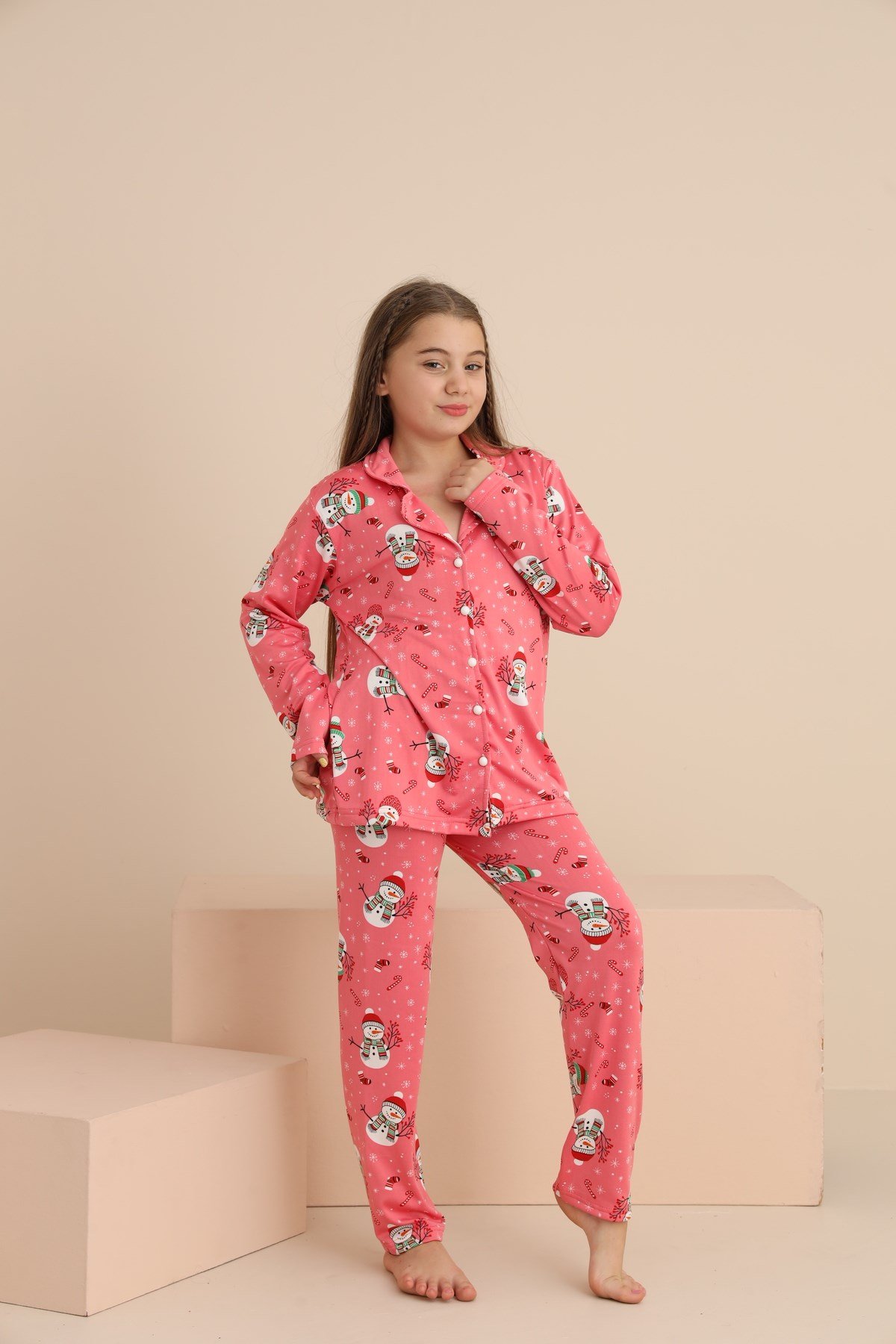 Kız Çocuk Yakalı Önü Düğmeli Pijama Takımı
