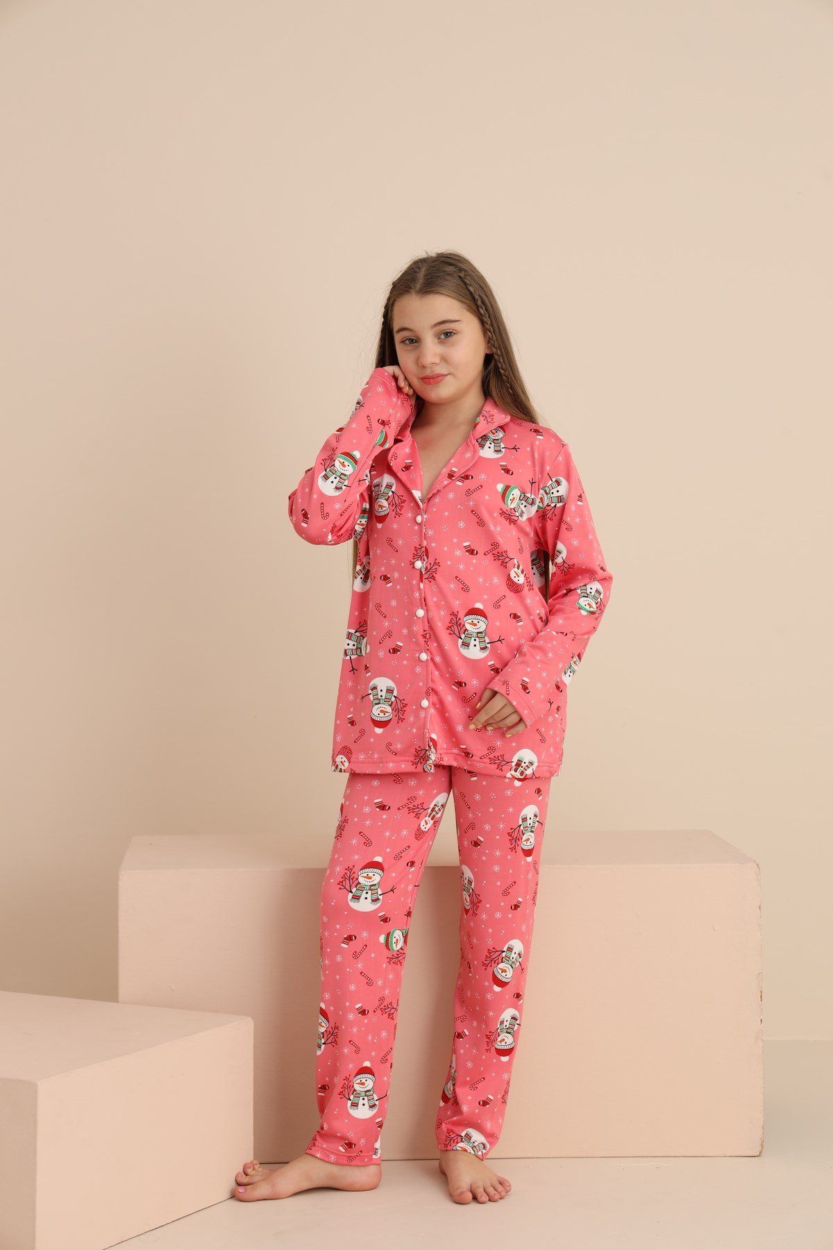 Kız Çocuk Yakalı Önü Düğmeli Pijama Takımı