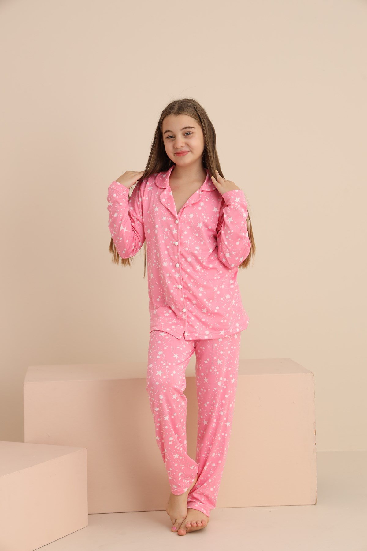 Kız Çocuk Yakalı Önü Düğmeli Pijama Takımı