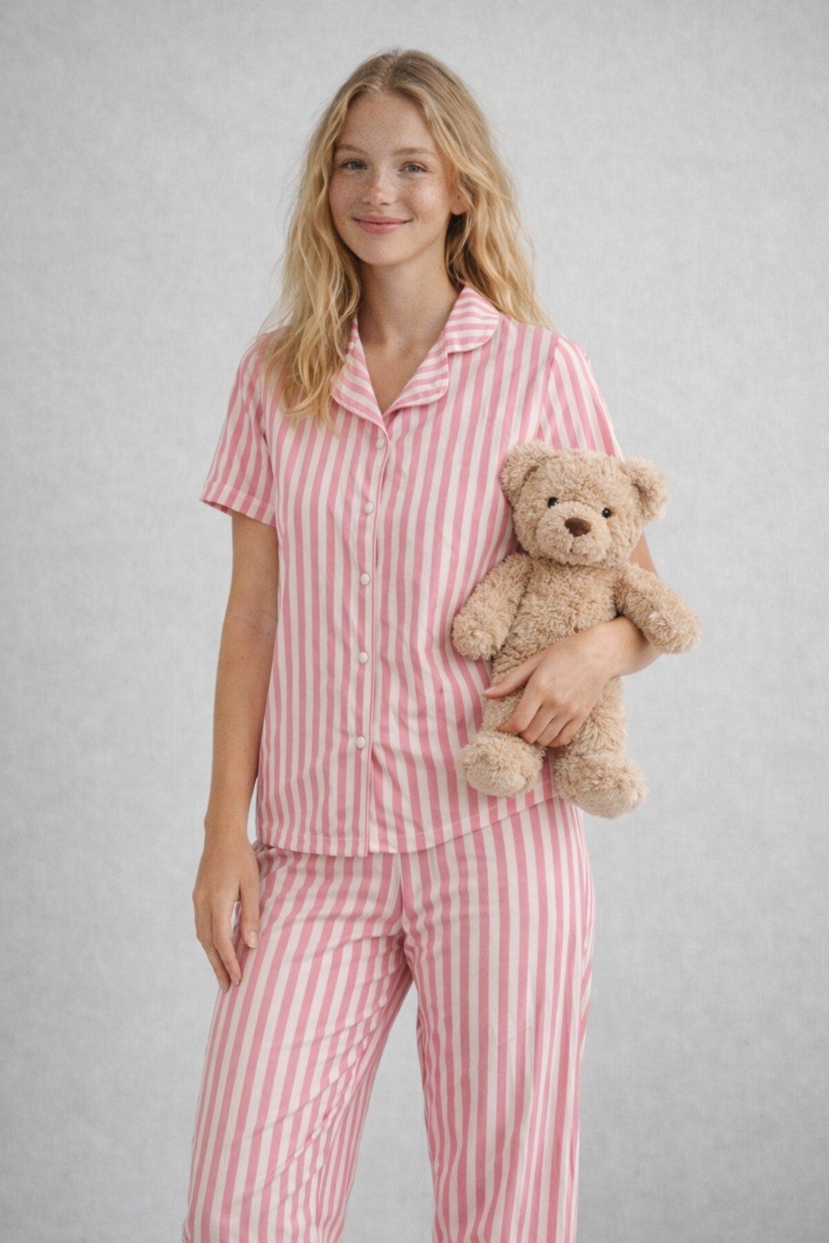 Pamuklu Örme Kumaş Desenli Düğmeli Pijama Takım