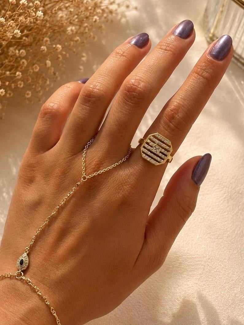 Sıra Taşlı Sekizgen Gold Küpe