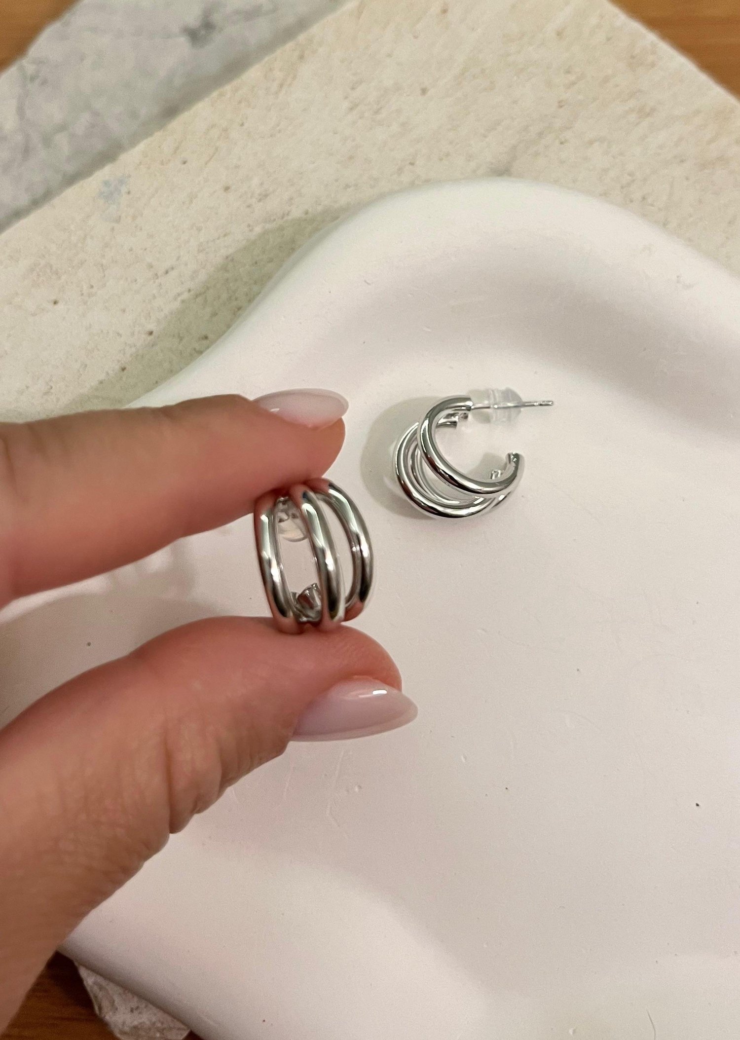 Üç Sıra Mini Halkalar Silver Küpe