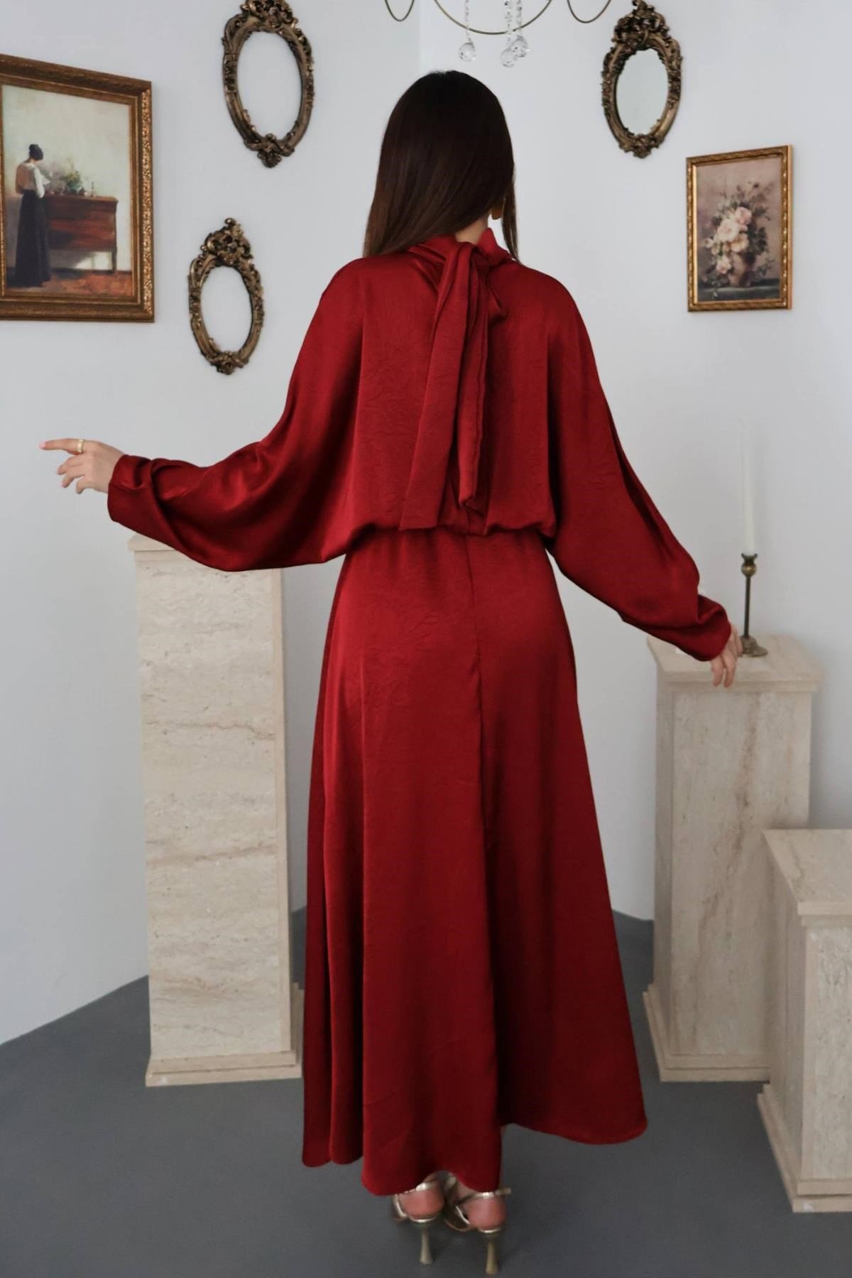 Bordo Jakarlı Saten Elbise