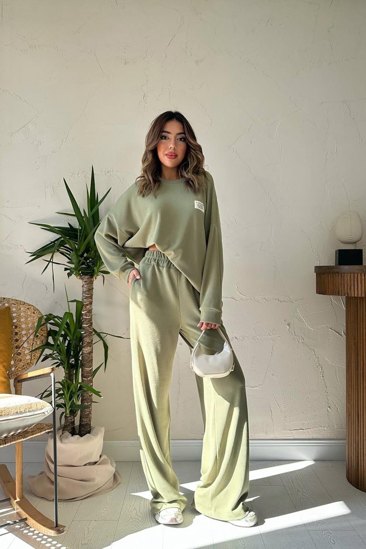 Mint Klasik Fitilli Kazak Ve Pantolon Takım