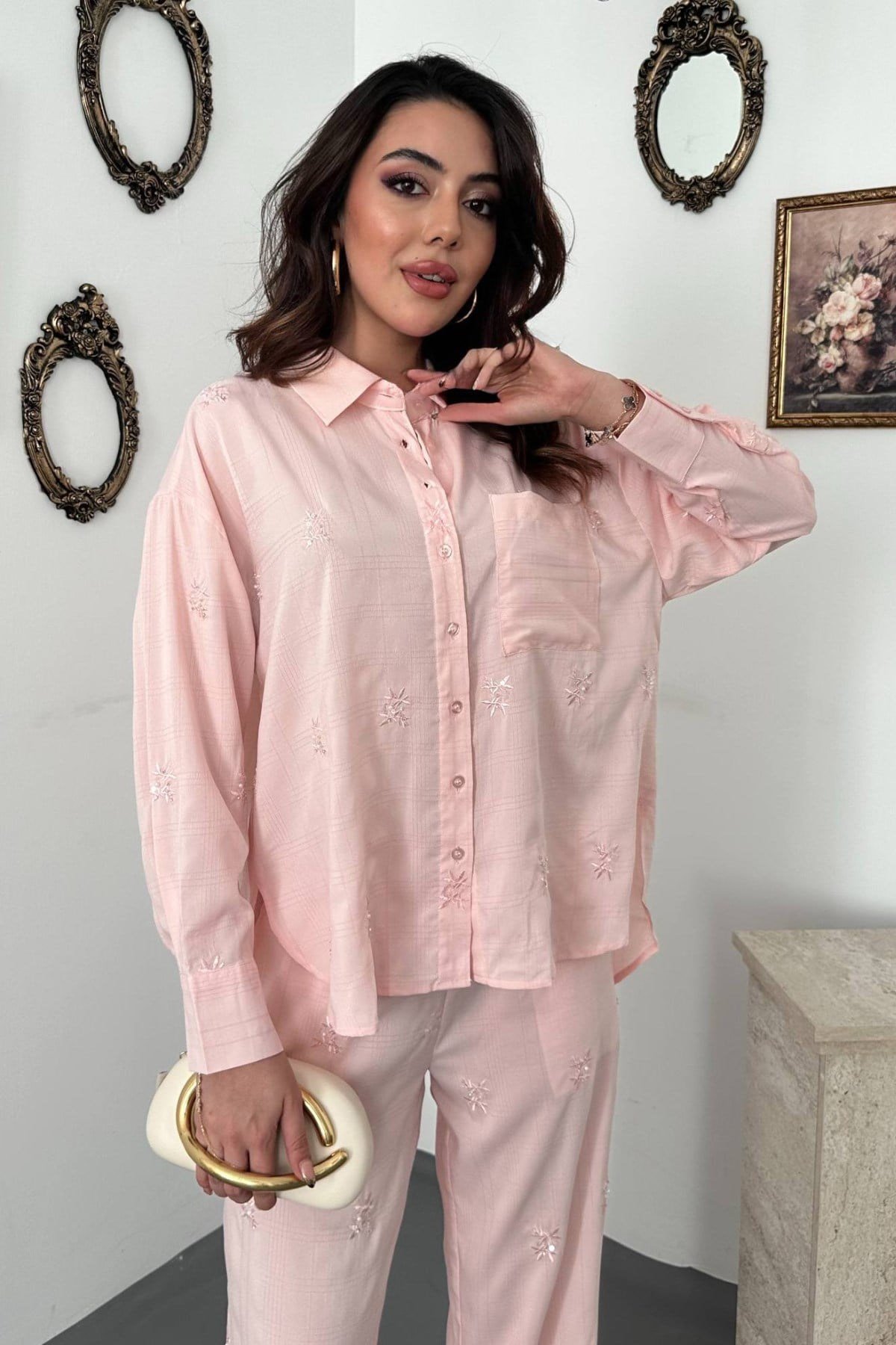 Pembe El İşlemeli Gömlek Pantolon Takım
