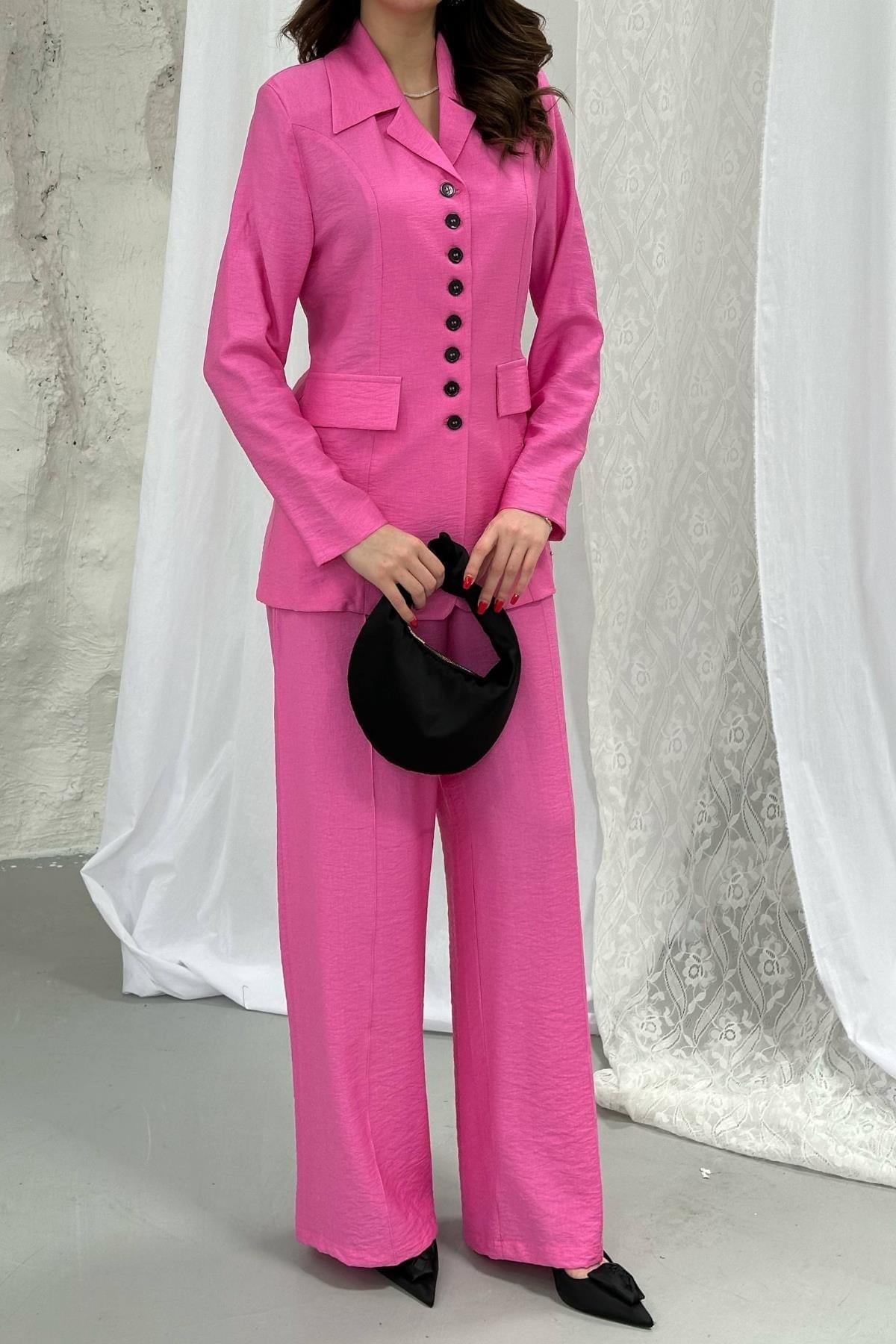 Pembe Kuplu Ceket Ve Pantolon Takım