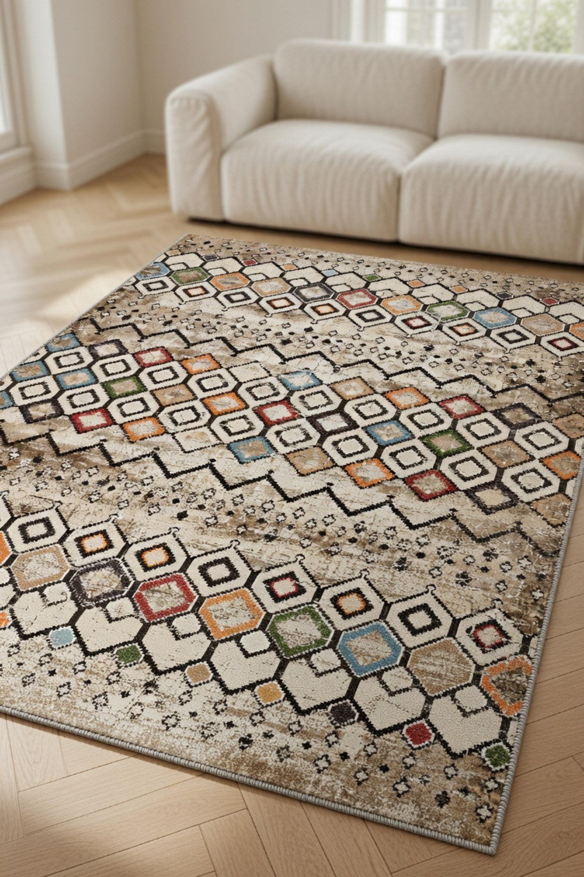 Bej Zeminli Renkli Baklava Desenli Etnik Modern Vintage Görünümlü Dekoratif Salon Halısı 2131