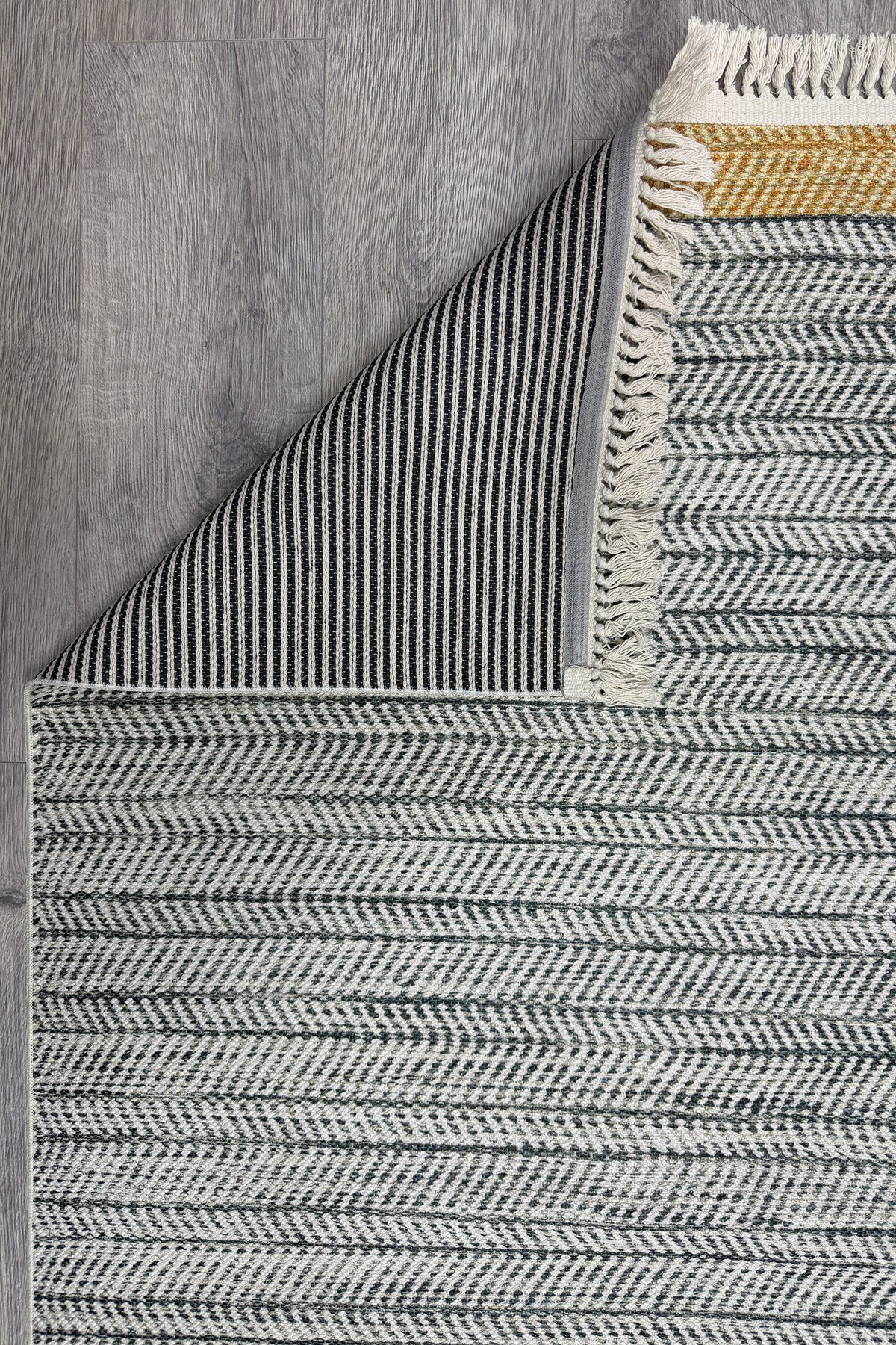 Cotton Serisi Hardal Gri Tonlarında Örgü Görümlü Otantik Dekoratif Dokuma Taban Kilim